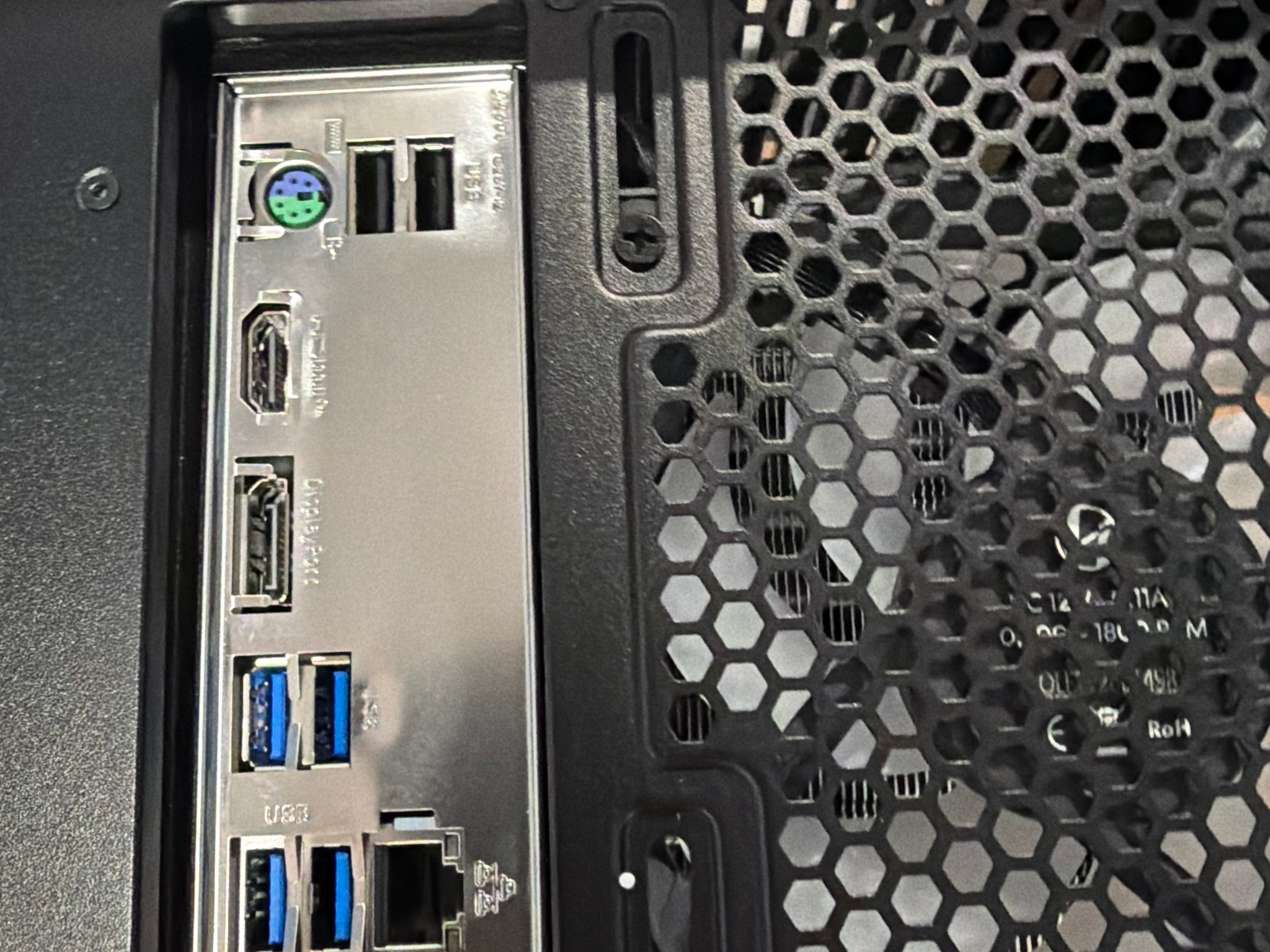 RTX 5060ti Ryzen 7 5800XT Gaming PC