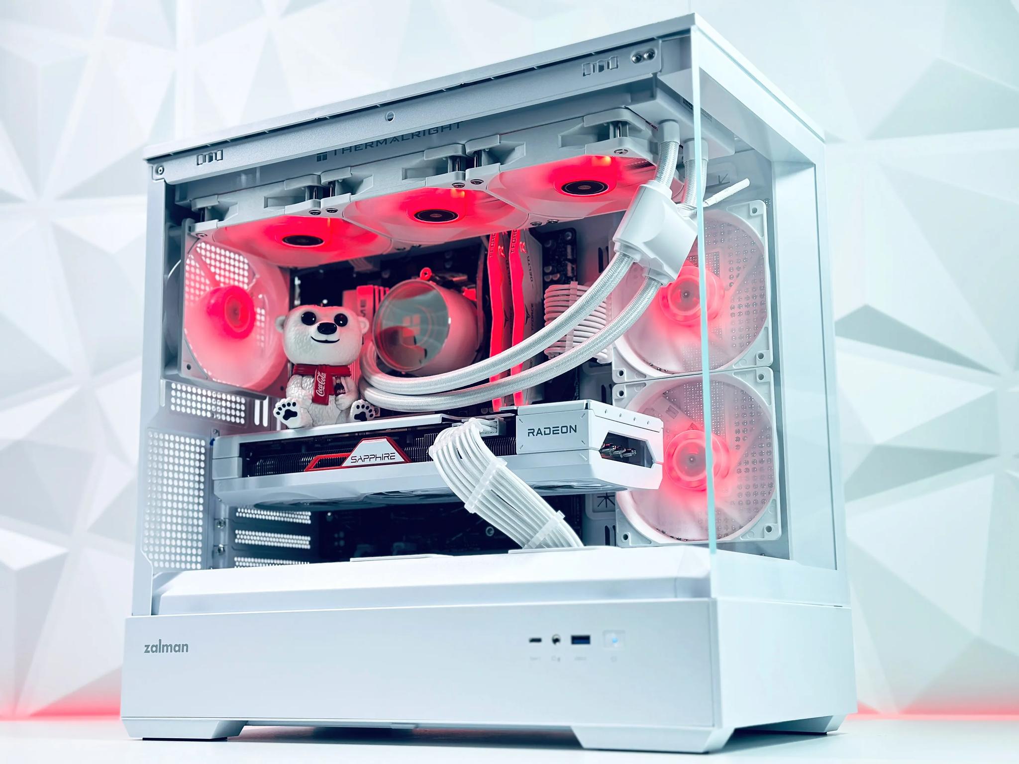 ✨🎁🎄🐻‍❄️ 🧊 Polar Bear  Gaming PC❄️AMD RX 7800 XT 16GB❄️AMD Ryzen 7 7700