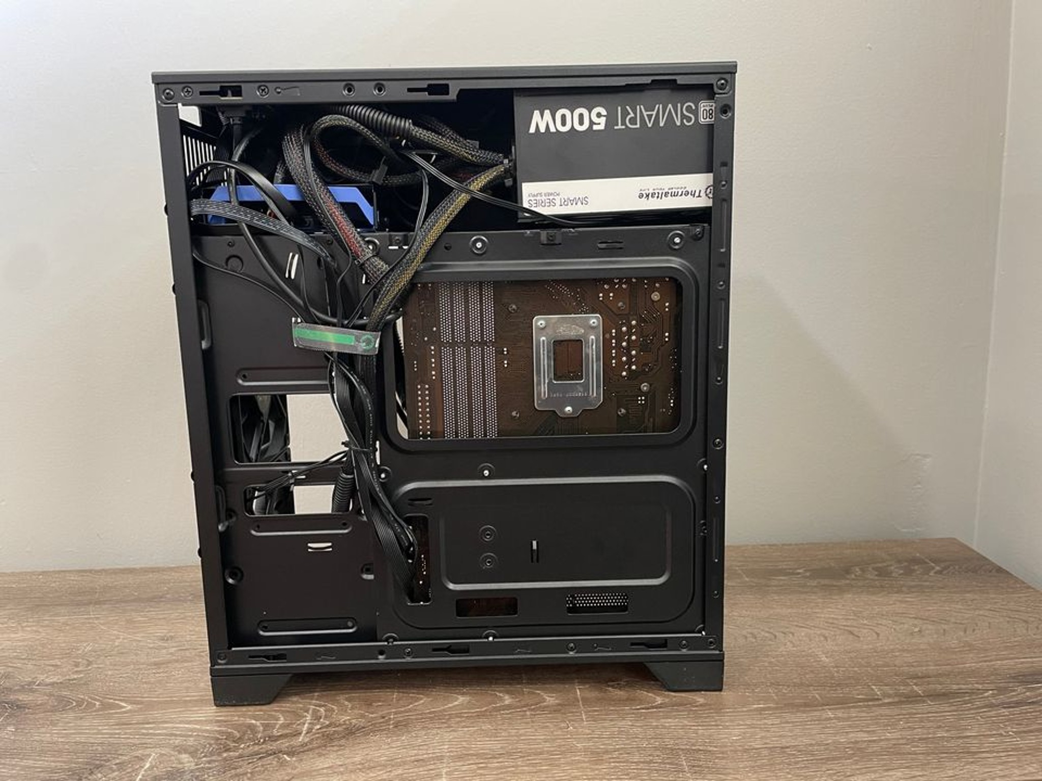 i7 4770K/ RX 580 budget Esports gaming PC