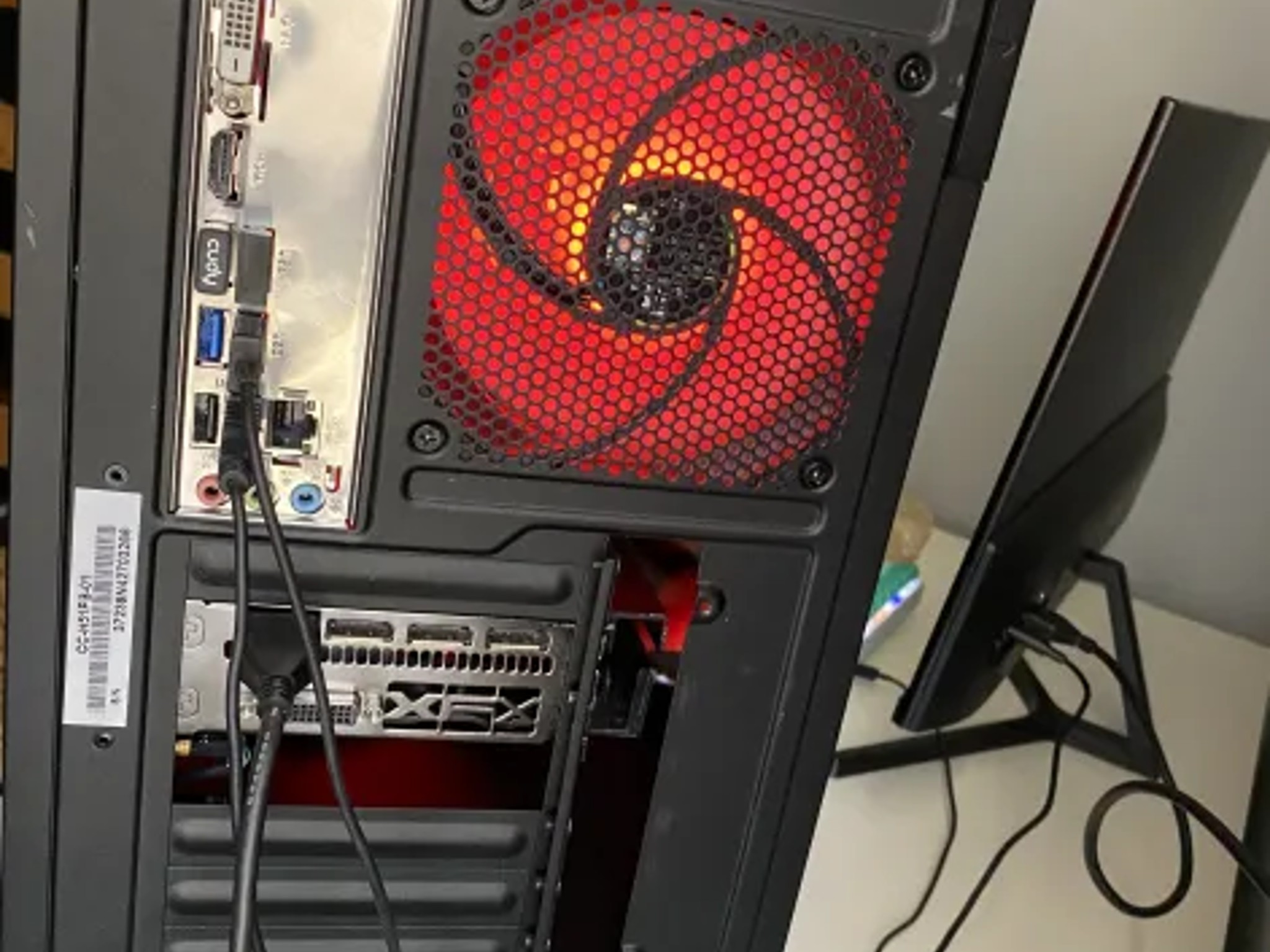 Custom Gaming Desktop Ryzen 5 RX580 16GB