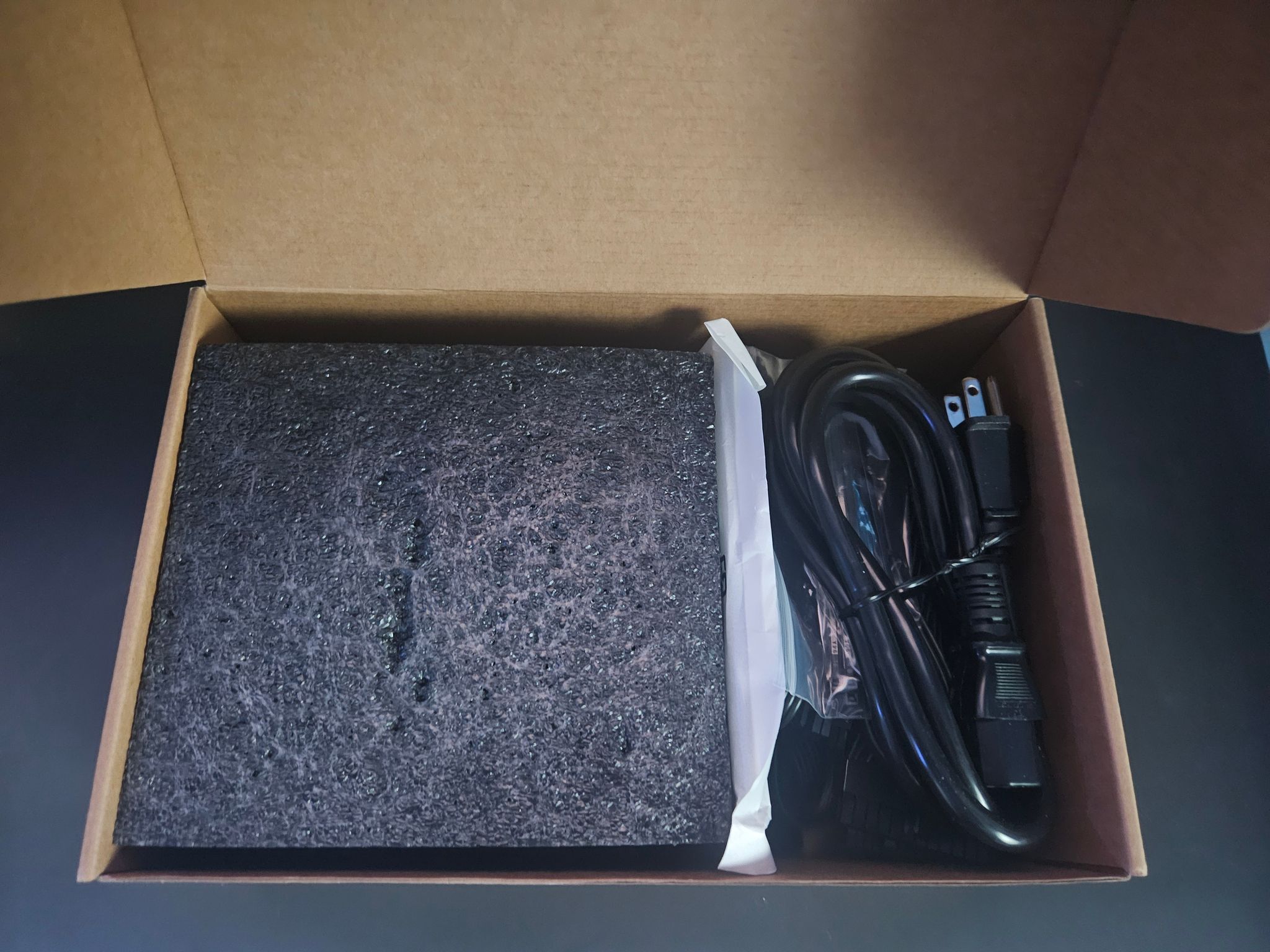 SF-L Series™ SF850L Fully Modular Low-Noise SFX Power Supply