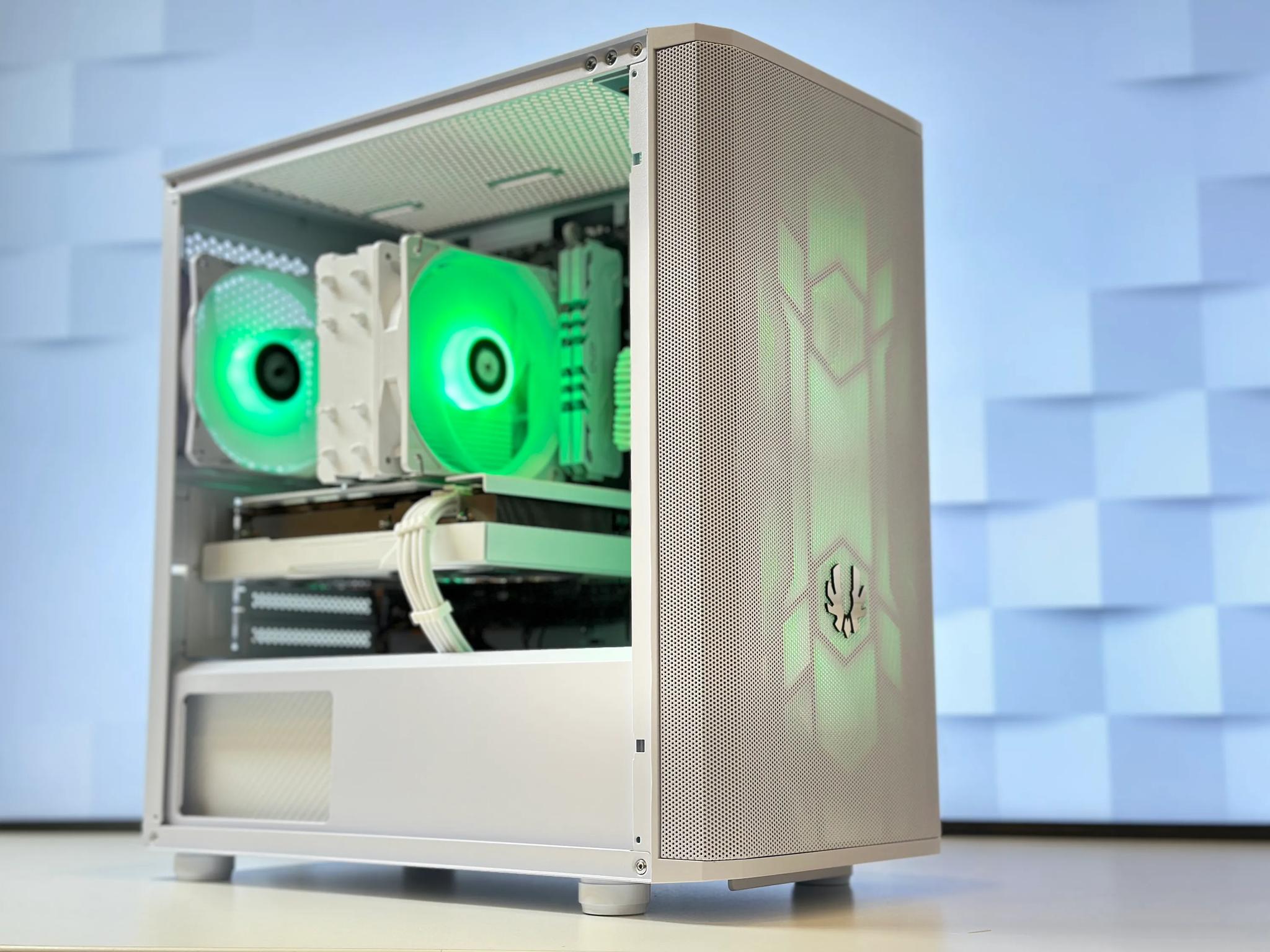 🌨️🧊 Iceberg🌨️🧊-Gaming PC-AMD RX 6600 8GB-AMD Ryzen 5 3600-16GB DDR4 RAM-1TB NVME