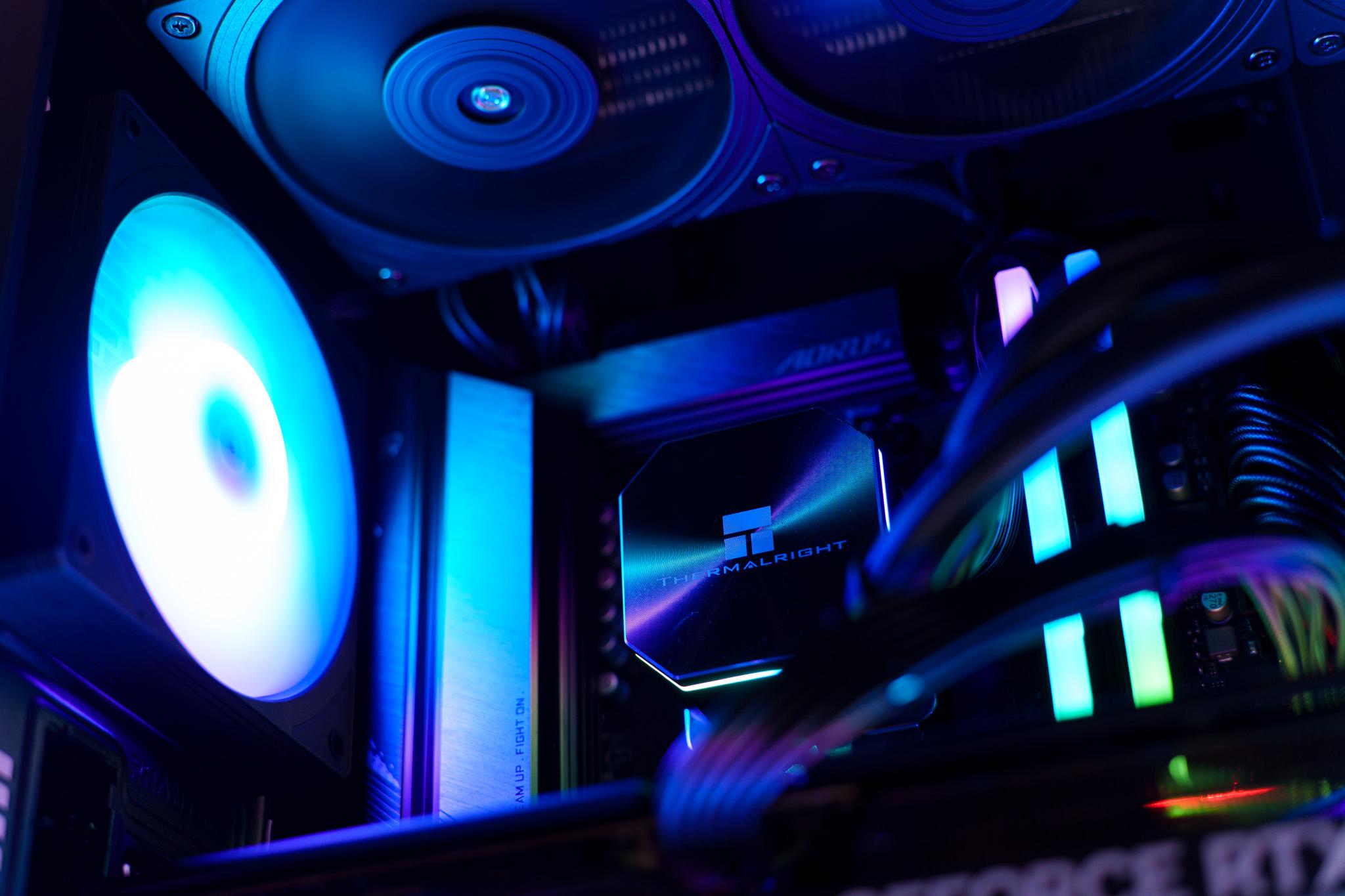 RTX 5070 + Ryzen 9 7900X Gaming PC | 32GB DDR5-6000 CL30 | 1TB Gen4 | 360mm AIO | 750W Gold