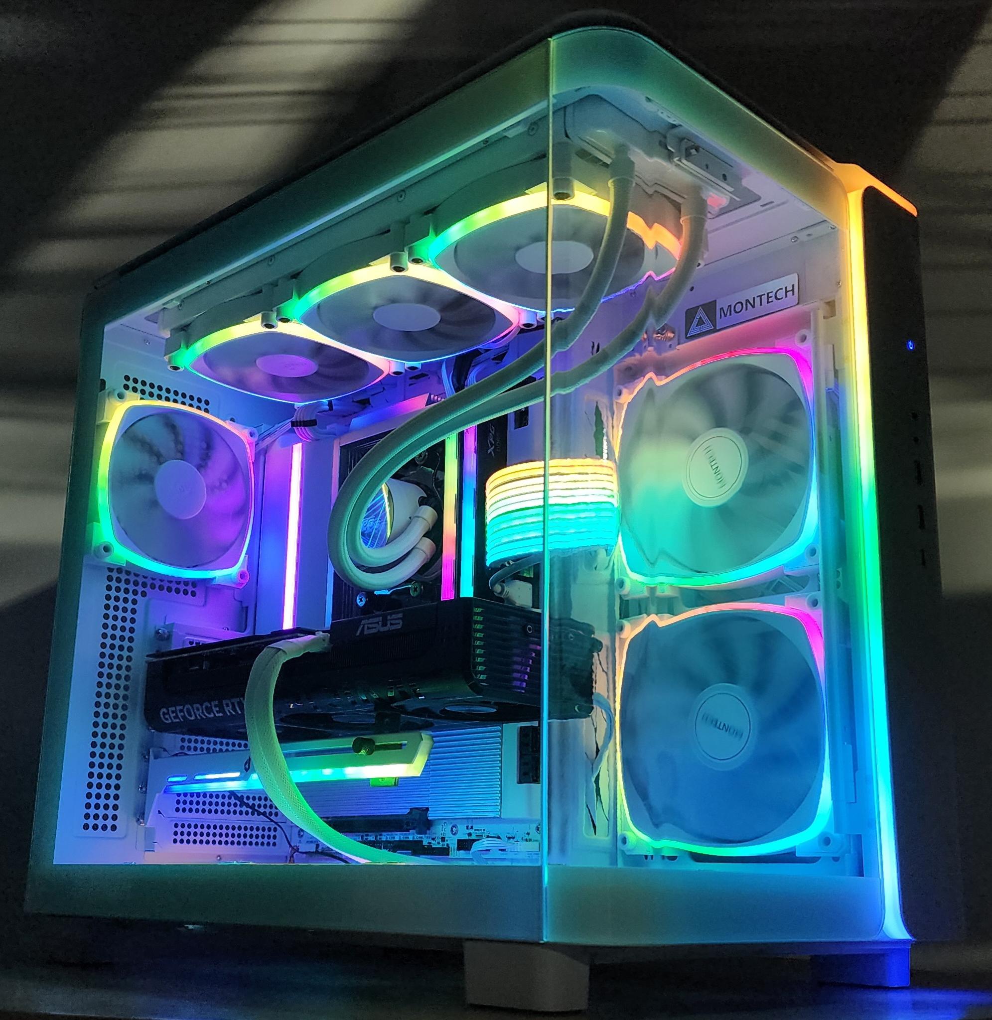 Gaming PC Ryzen 7 9700X 32GB RAM 2TB SSD RTX 5070 12GB Windows 11 Computer