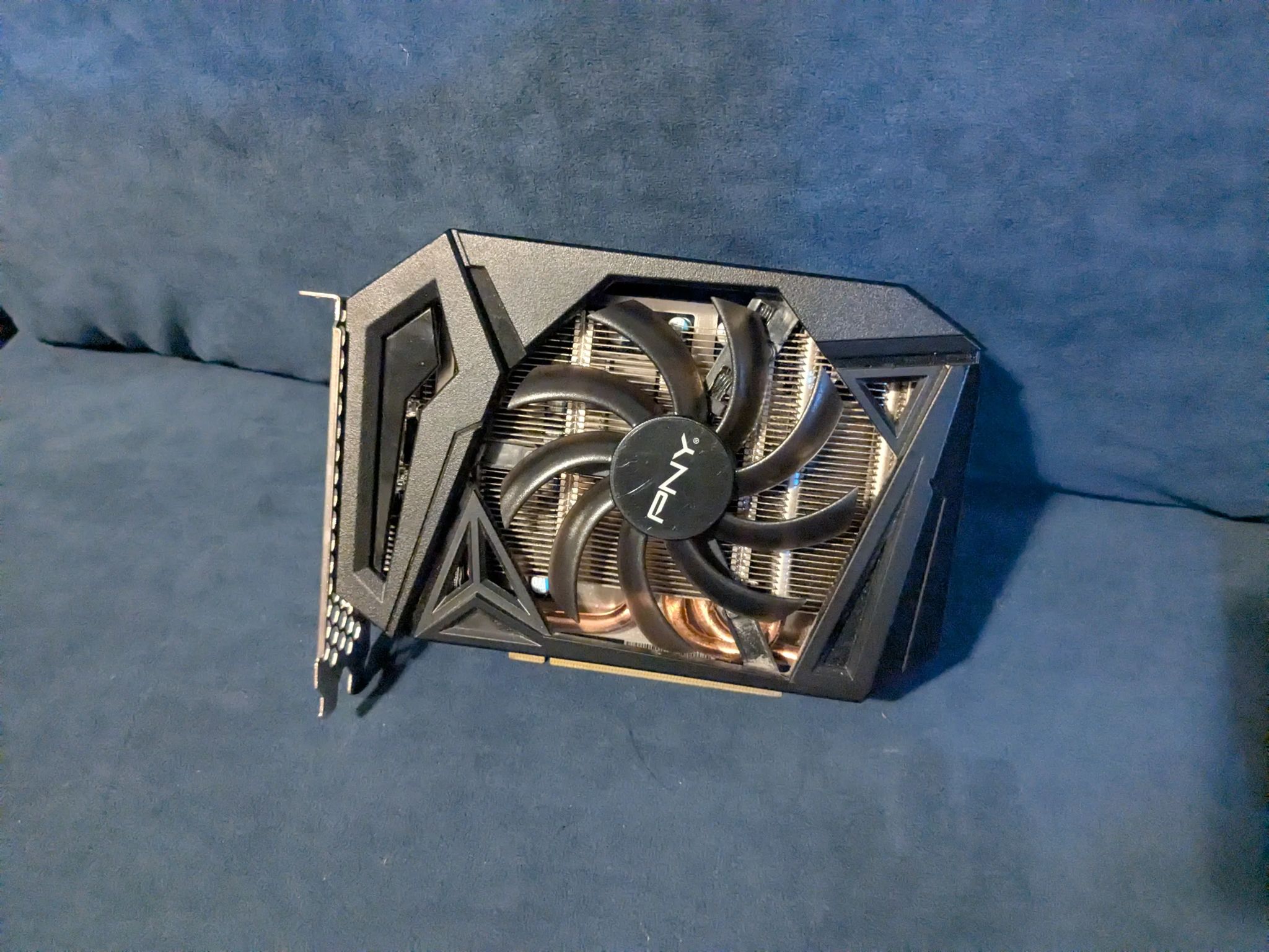 PARTS ONLY 1660 SUPER READ
