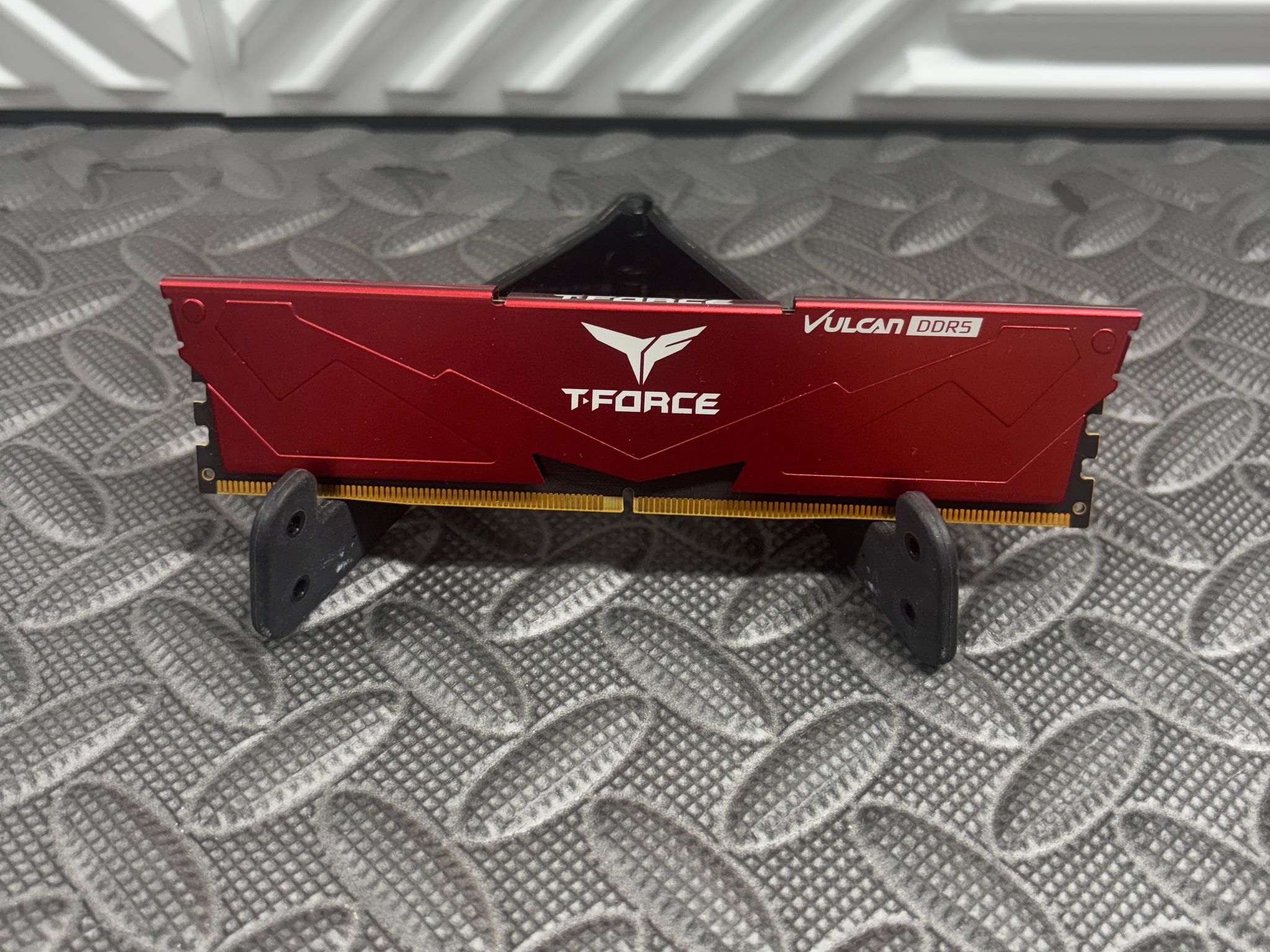 TEAMGROUP T-Force Delta RGB 16GB DDR5-6000 CL38 Desktop RAM | Red | FLRD516G6000HC38ABK