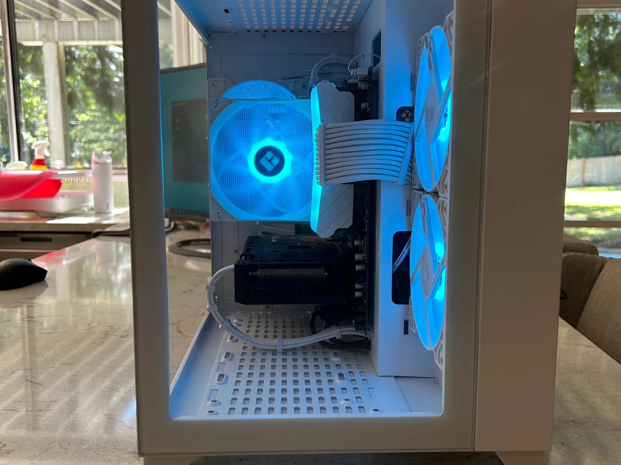 PRISM💎AMD RX 6600💎Ryzen 5 3600💎16 GB DDR4 3600 RAM💎Wi-Fi💎 1TB NVME
