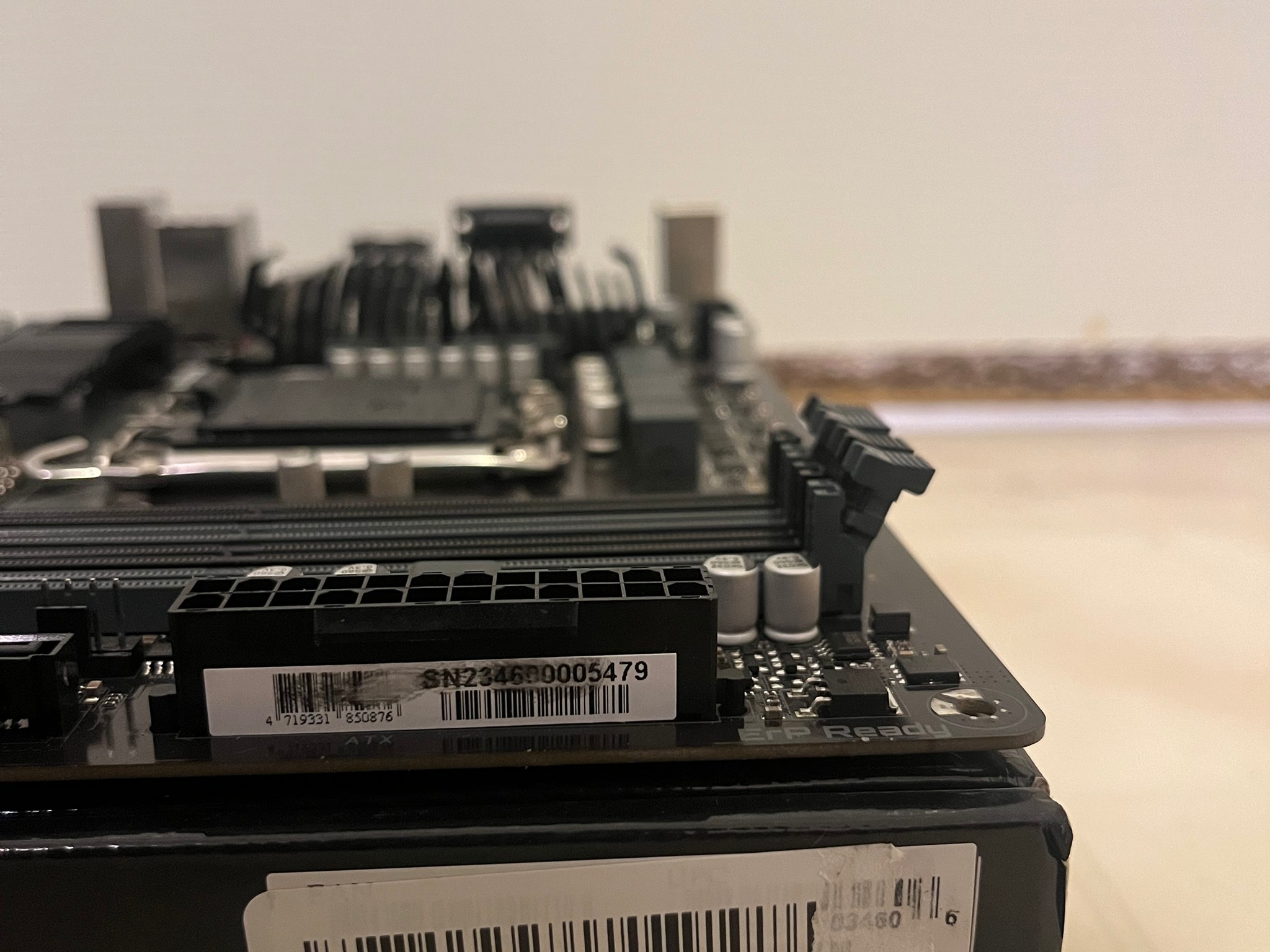 GIGABYTE B760M DS3H DDR4 (LGA 1700/ Intel/ B760/ M-ATX/ DDR4/ Dual M.2/ PCIe 4.0)