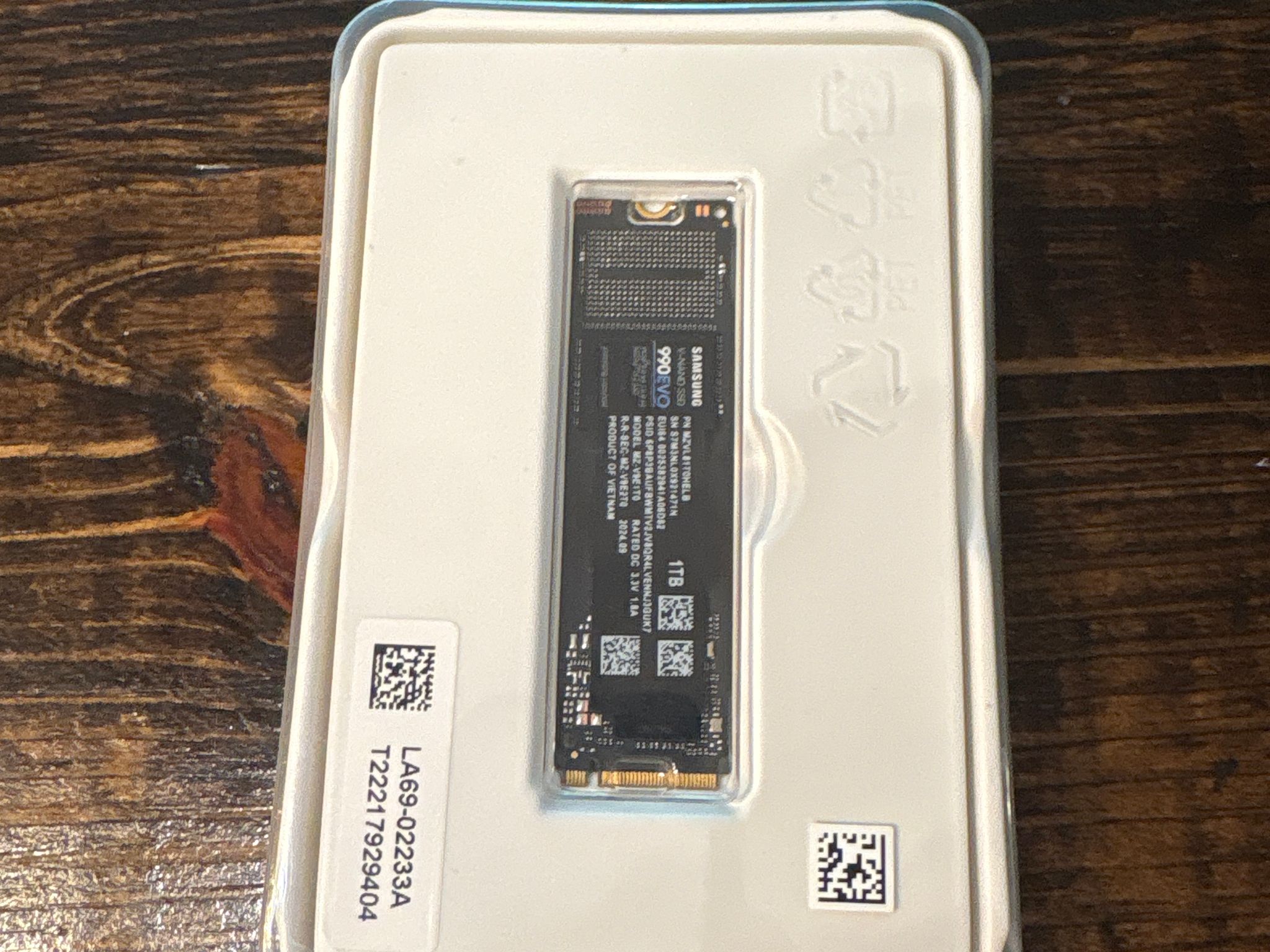 Brand new Samsung 990EVO 1tb ssd