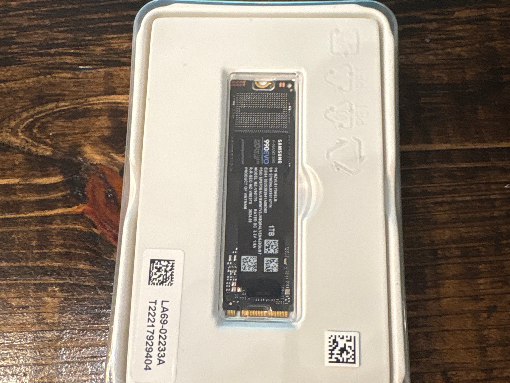 Brand new Samsung 990EVO 1tb ssd