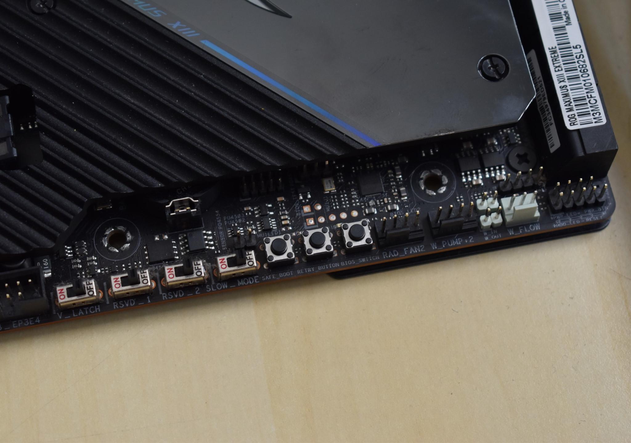 Asus ROG Maximus XIII Extreme Z590 Motherboard LGA1200