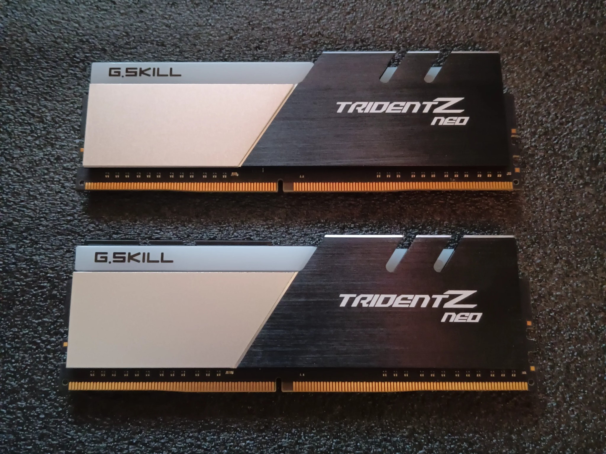 G.SKILL Trident Z Neo Series RAM DDR4 32GB (2x16GB) 3600MT/s CL18-22-22-42 1.35V