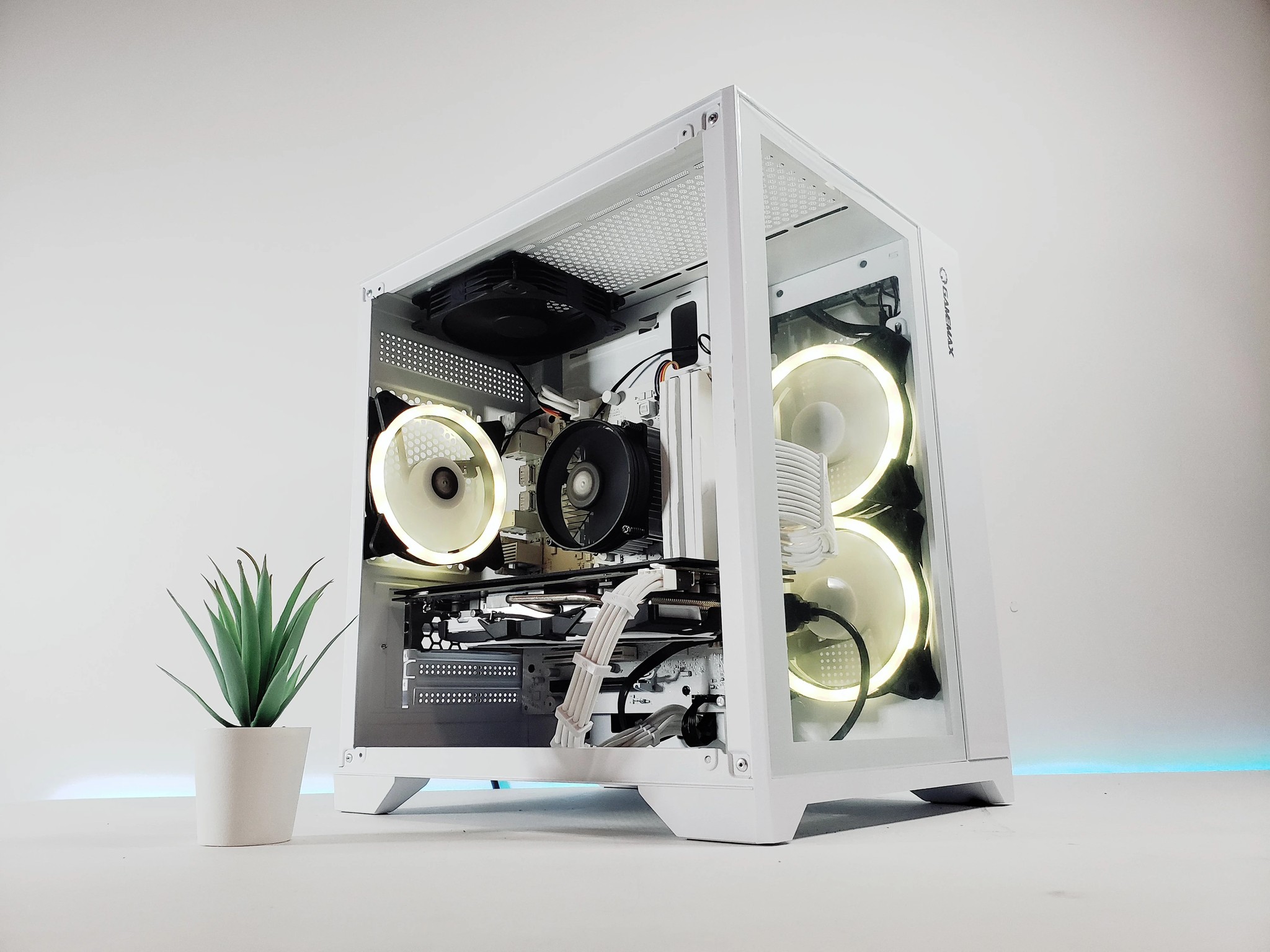 i7 Value Gaming PC | ⚙️RX580 | All White✨ |