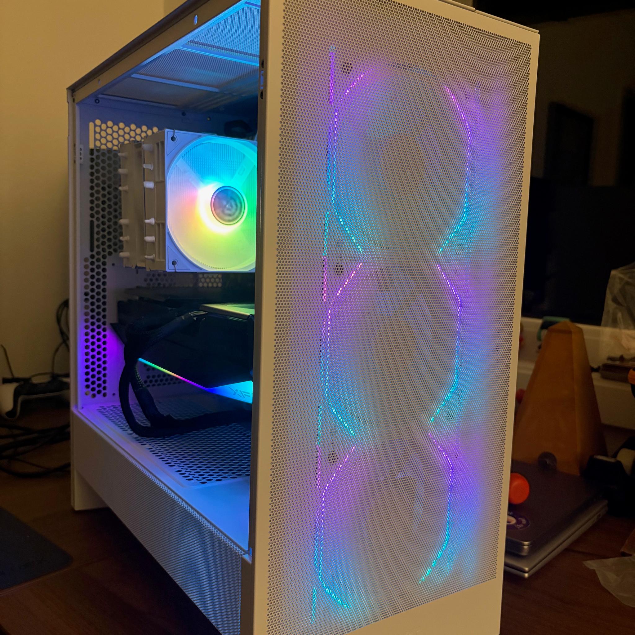 Custom Gaming PC: 12900kf, RX 9070 XT, 32GB DDR5