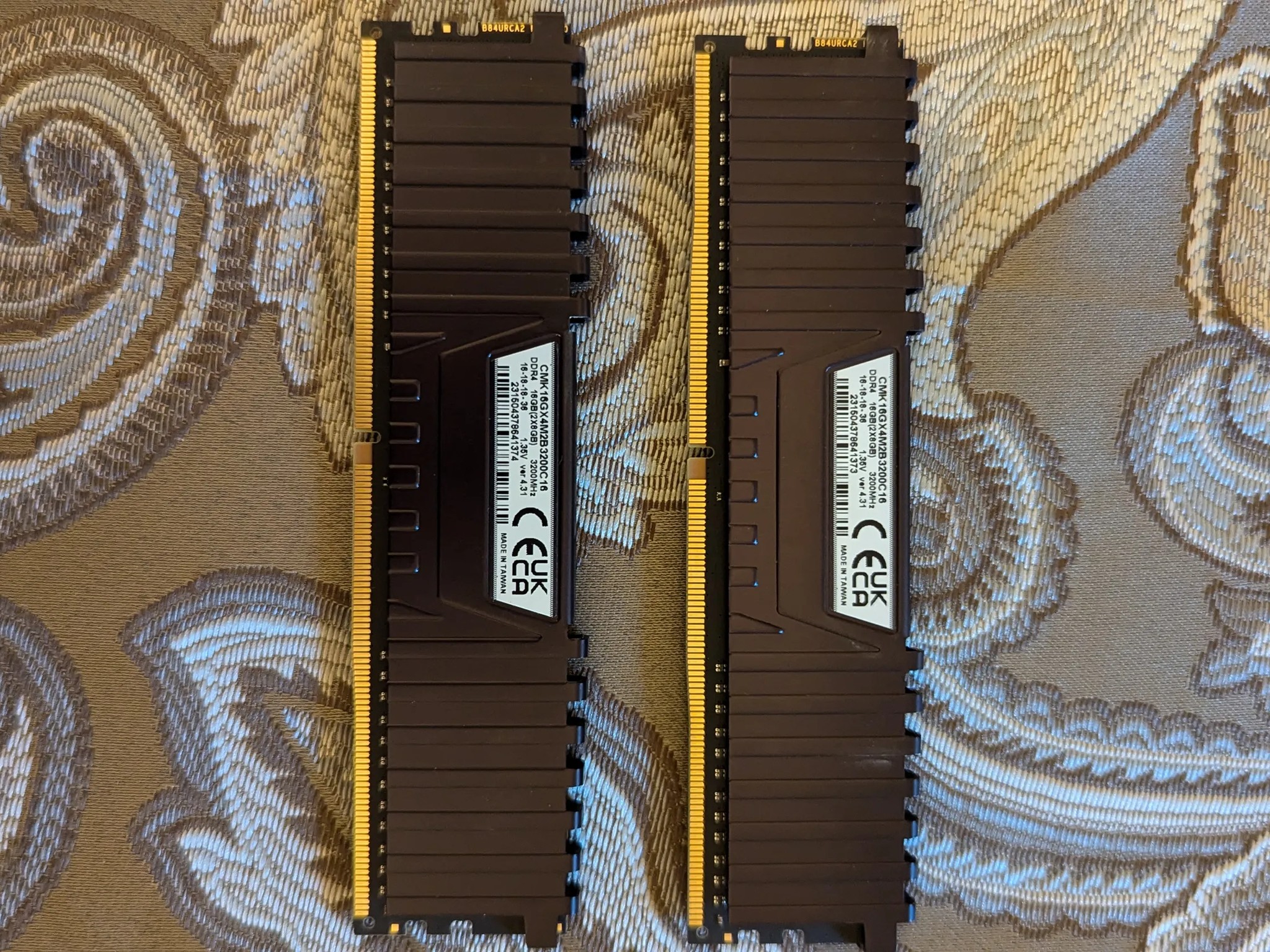 ddr4 ram 6 8 GB sticks