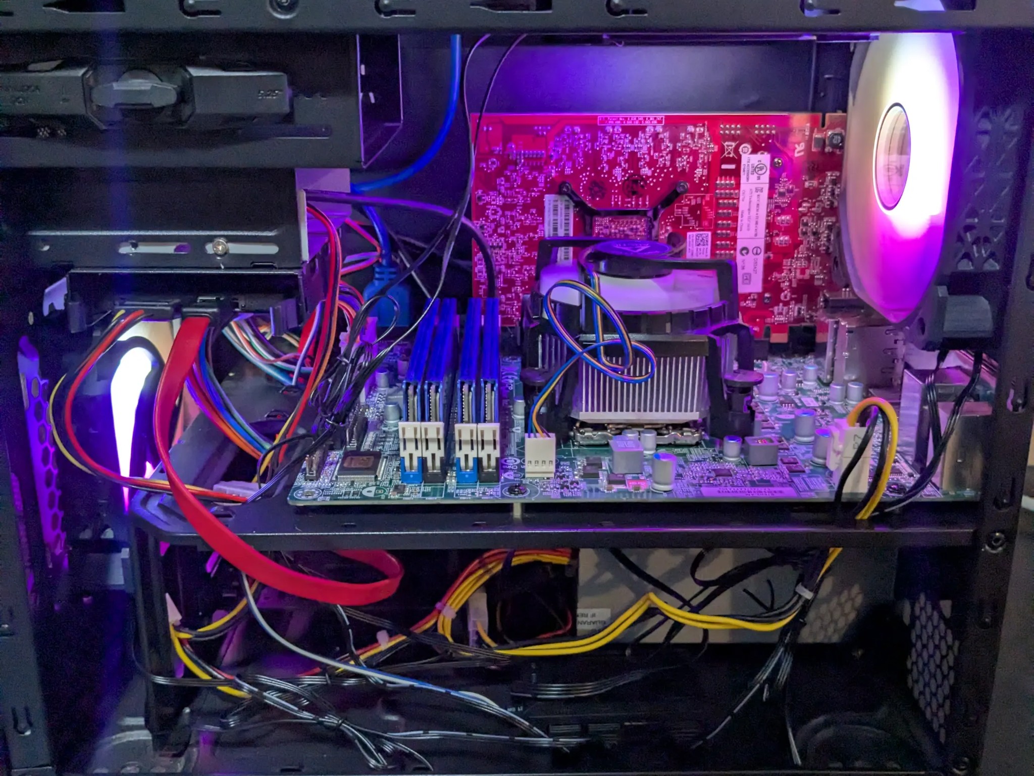 THE CUBE | Scratch and Dent | Budget NAS/Server/HTPC | i5-3470, 2GB AMD, 16GB RAM, 512GB SSD, Win10