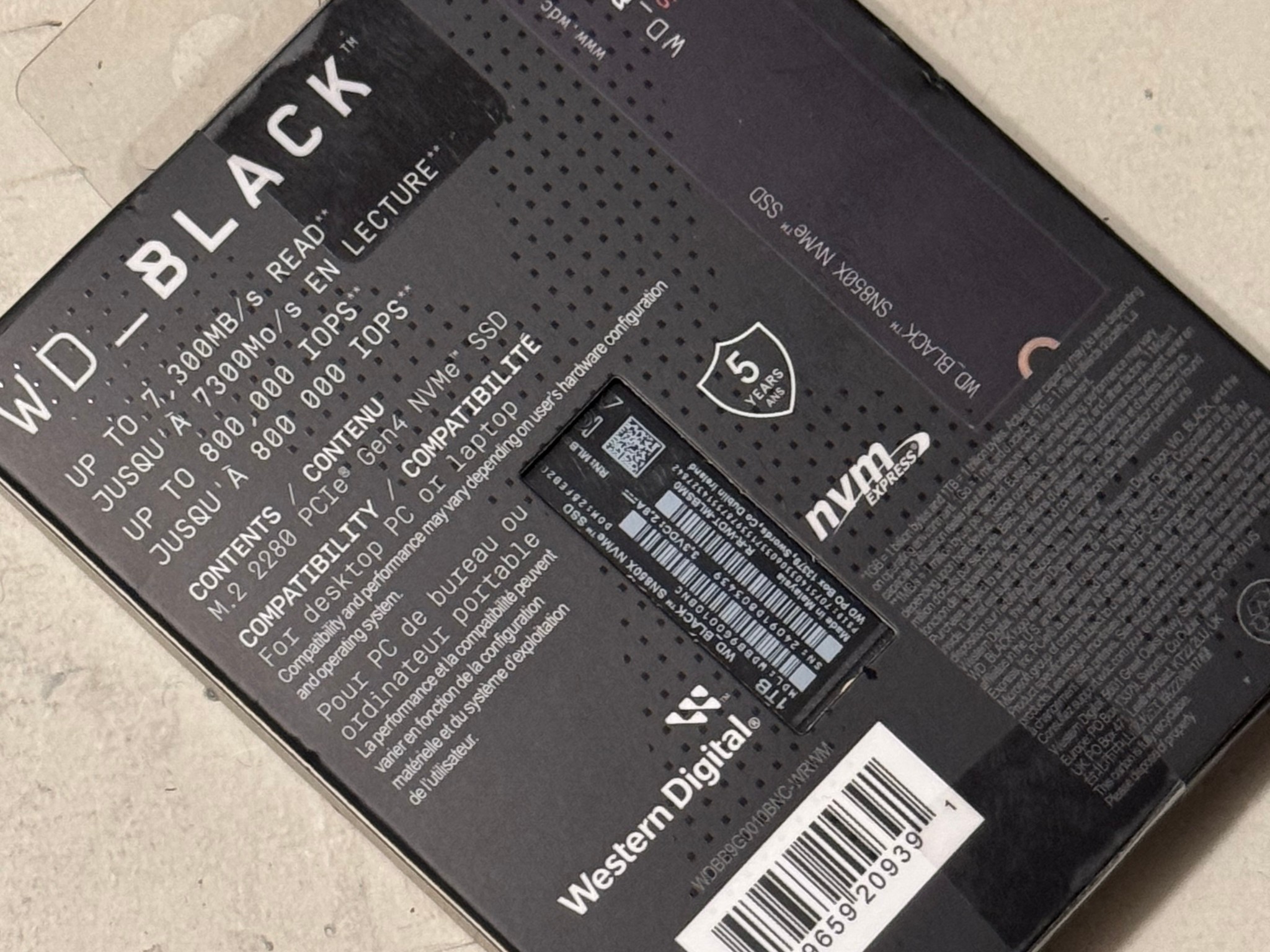 Western Digital WD_Black SN850X 1 TB M.2-2280 PCIe 4.0 X4 NVME Solid State Drive