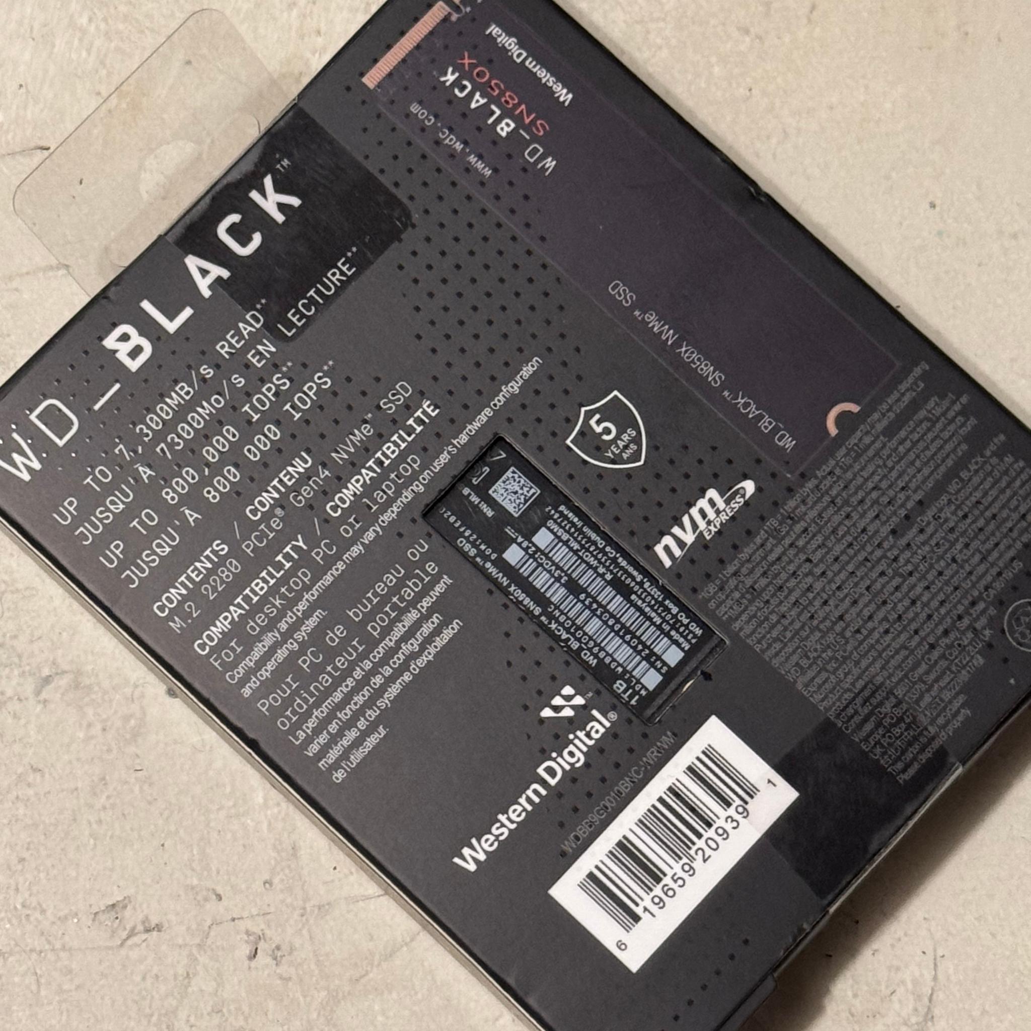 Western Digital WD_Black SN850X 1 TB M.2-2280 PCIe 4.0 X4 NVME Solid State Drive