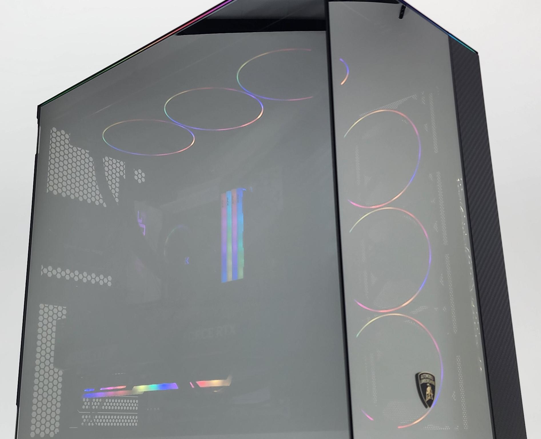 Gaming PC Ryzen 7 9800X3D 64GB RAM 4TB SSD RTX 5090 32GB Windows 11 Computer