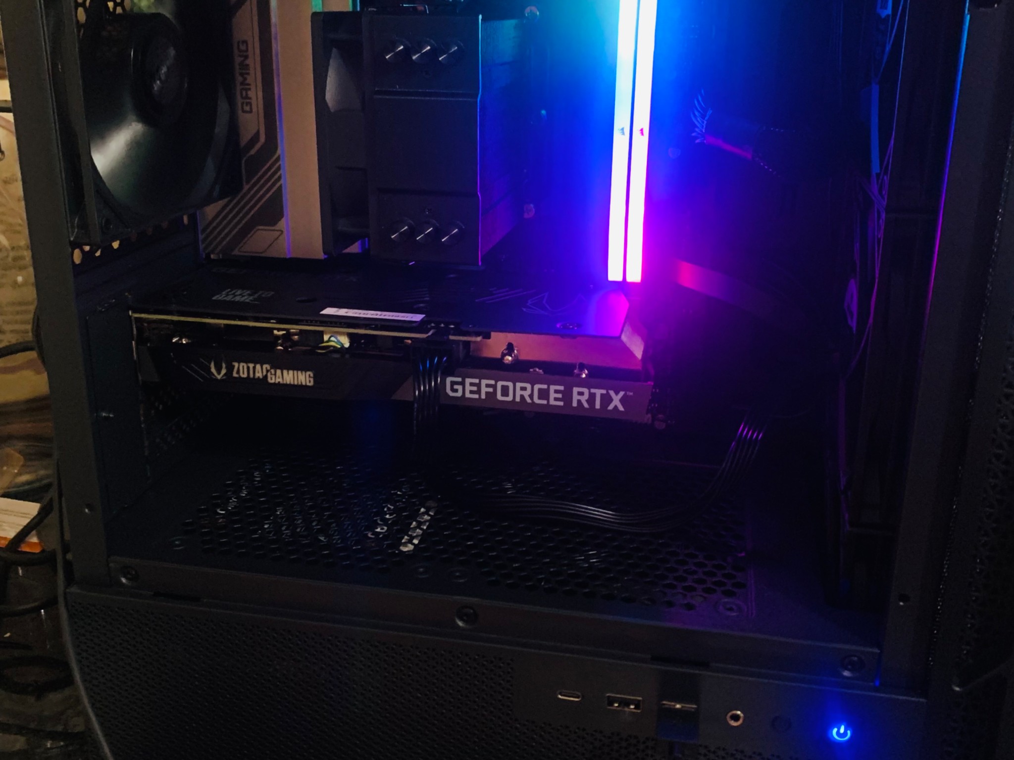 SALE - Cypress 3 case - AM5 - lightweight - quiet and quick !