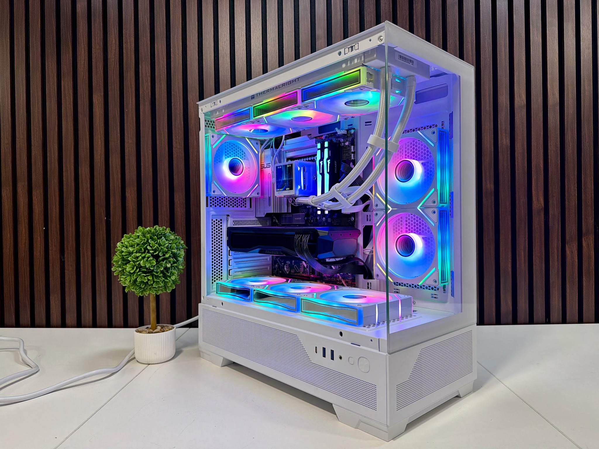 RX 7900XT (20gb Vram) | Intel Ultra 9 285K | 32GB DDR5  | 2TB M.2 | 850 Watt Gold PSU | LCD AIO