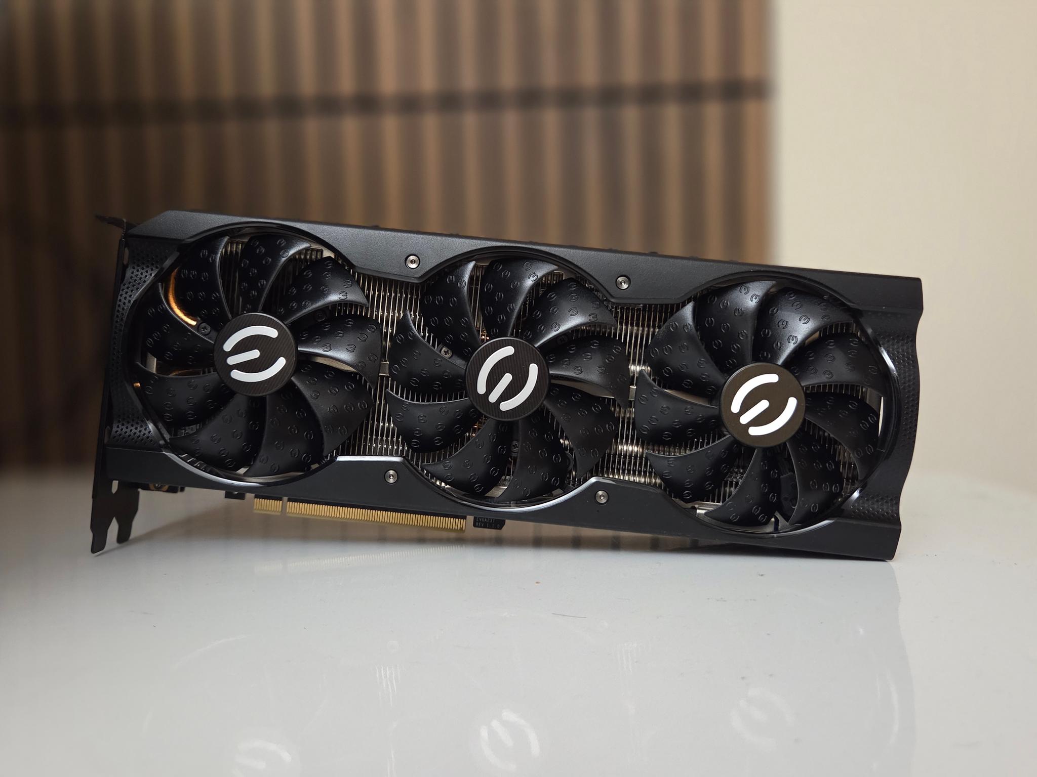 EVGA XC3 GAMING GeForce RTX 3070 Ti - Image 1