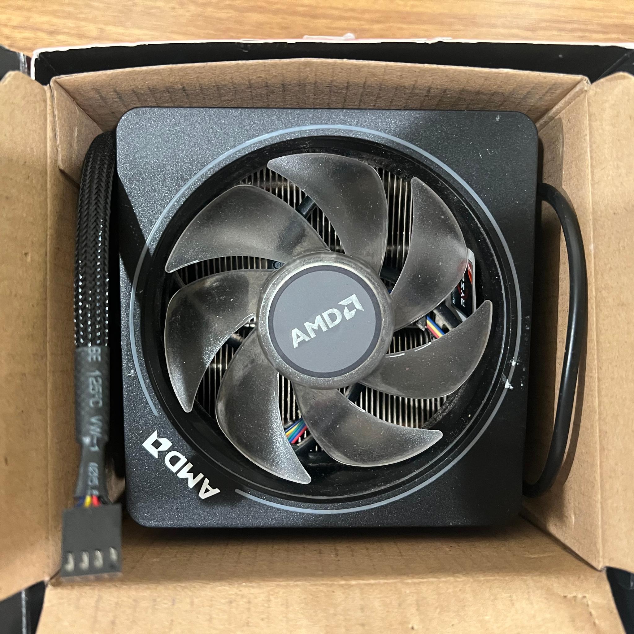 AMD Ryzen 7 2700X AM4 CPU with Wraith Prism RGB Cooler
