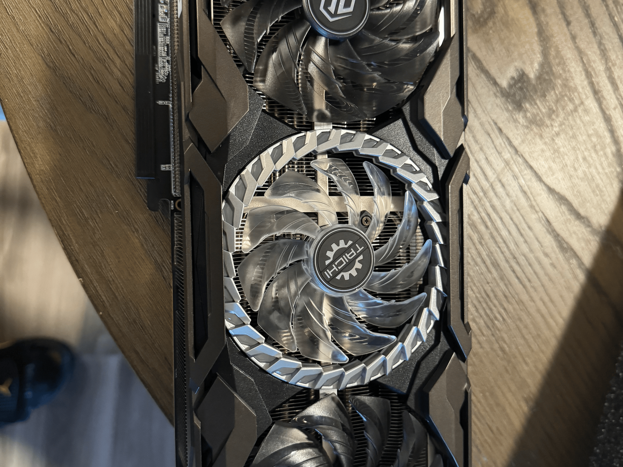 ASRock Taichi RX 6800XT