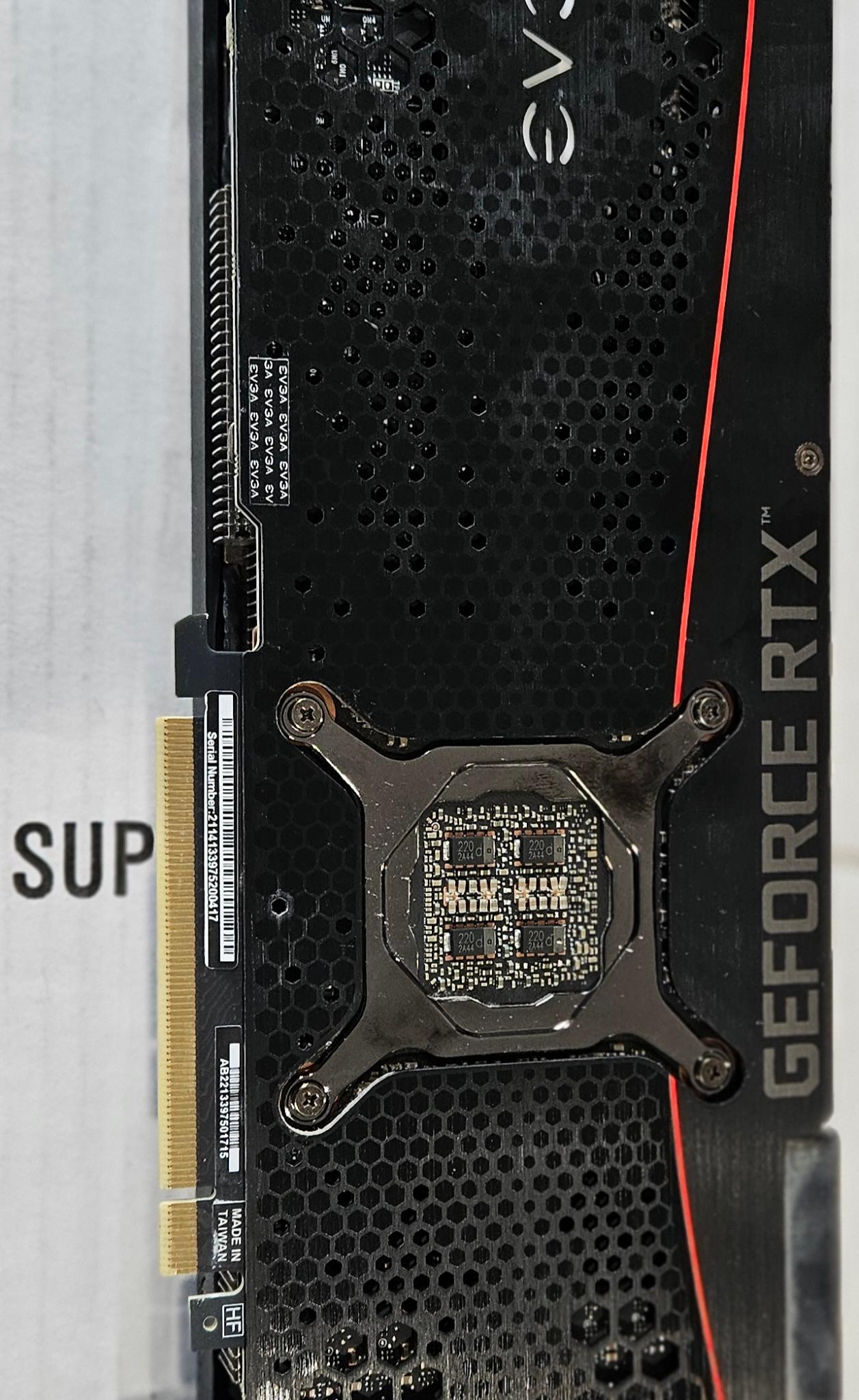 EVGA GeForce RTX 3090 XC3 ULTRA GAMING