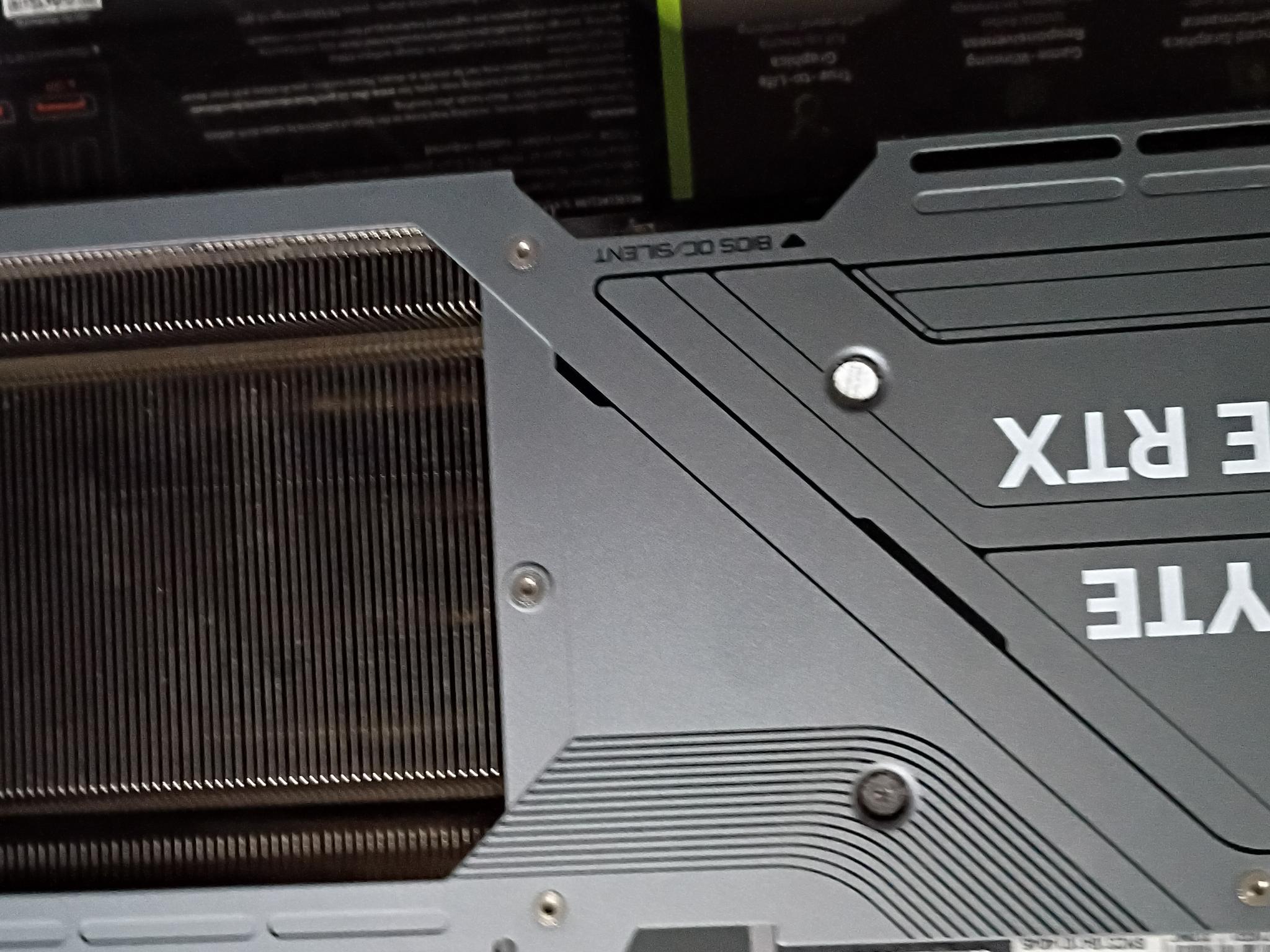 GIGABYTE GAMING OC GeForce RTX 4070 - Image 2