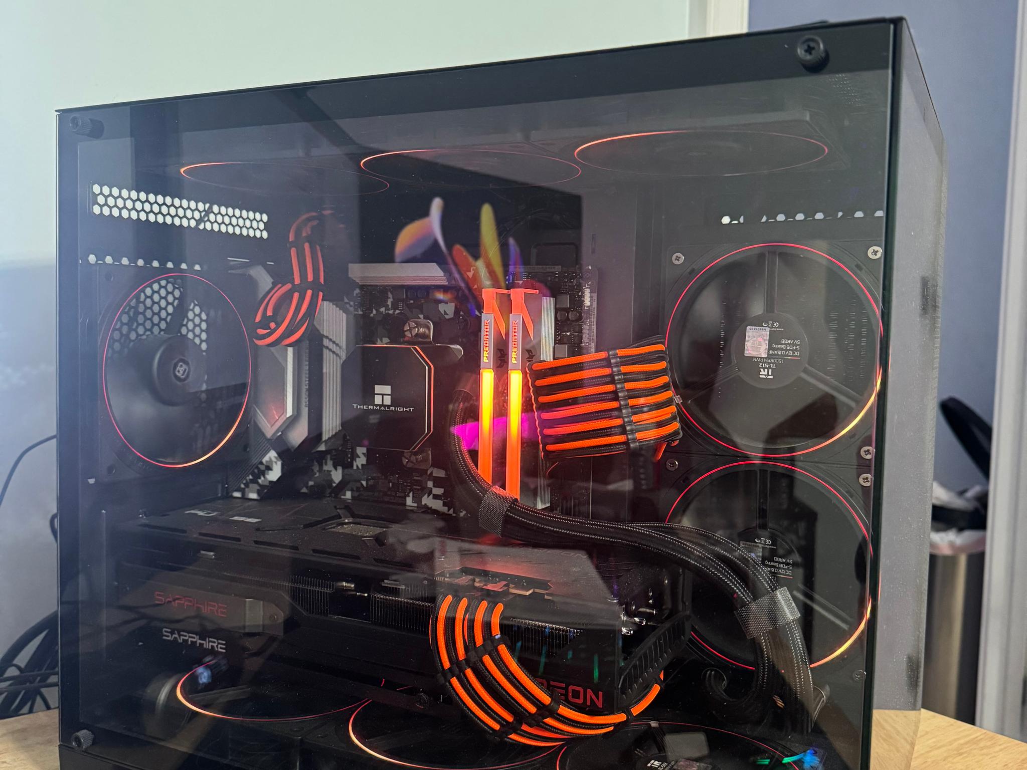 Radeon RX 7900 XT Custom Gaming PC - Ryzen 7 5800X3D