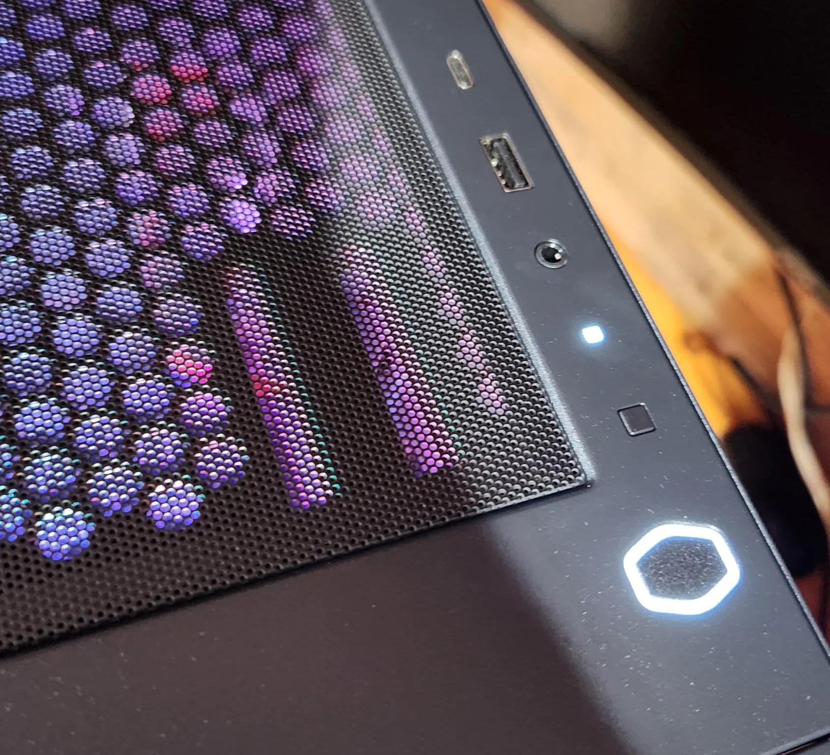 GAMING PC i5-7400 16GB RAM 512GB SSD RX 580 8GB