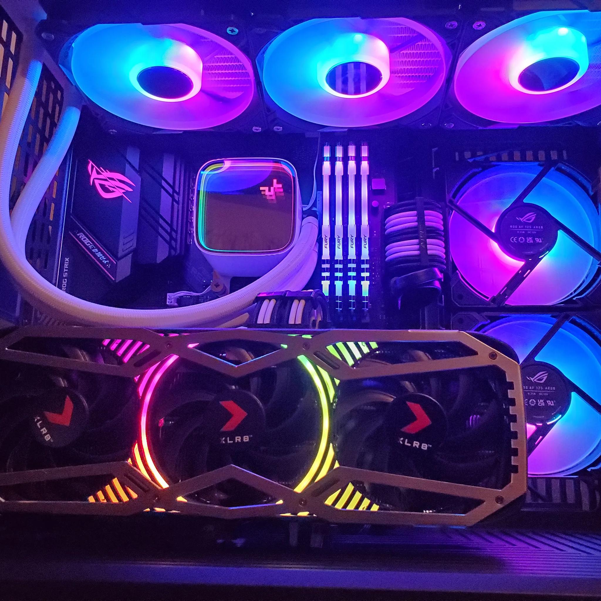 Ryzen 7 5700X | RTX 3070 | 32GB Ram | 1TB M.2 NVME SSD