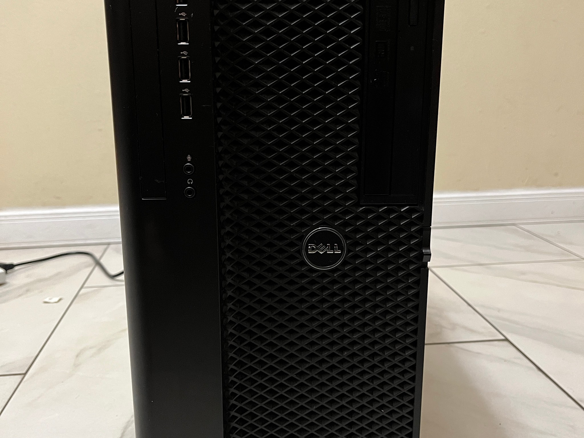 🔥NVIDIA GTX 1080 Ti, Intel Xeon 12 Core (Same as i7), 500 GB SSD, 12 GB RAM, Dell T7910 Gaming PC 🟢🔥