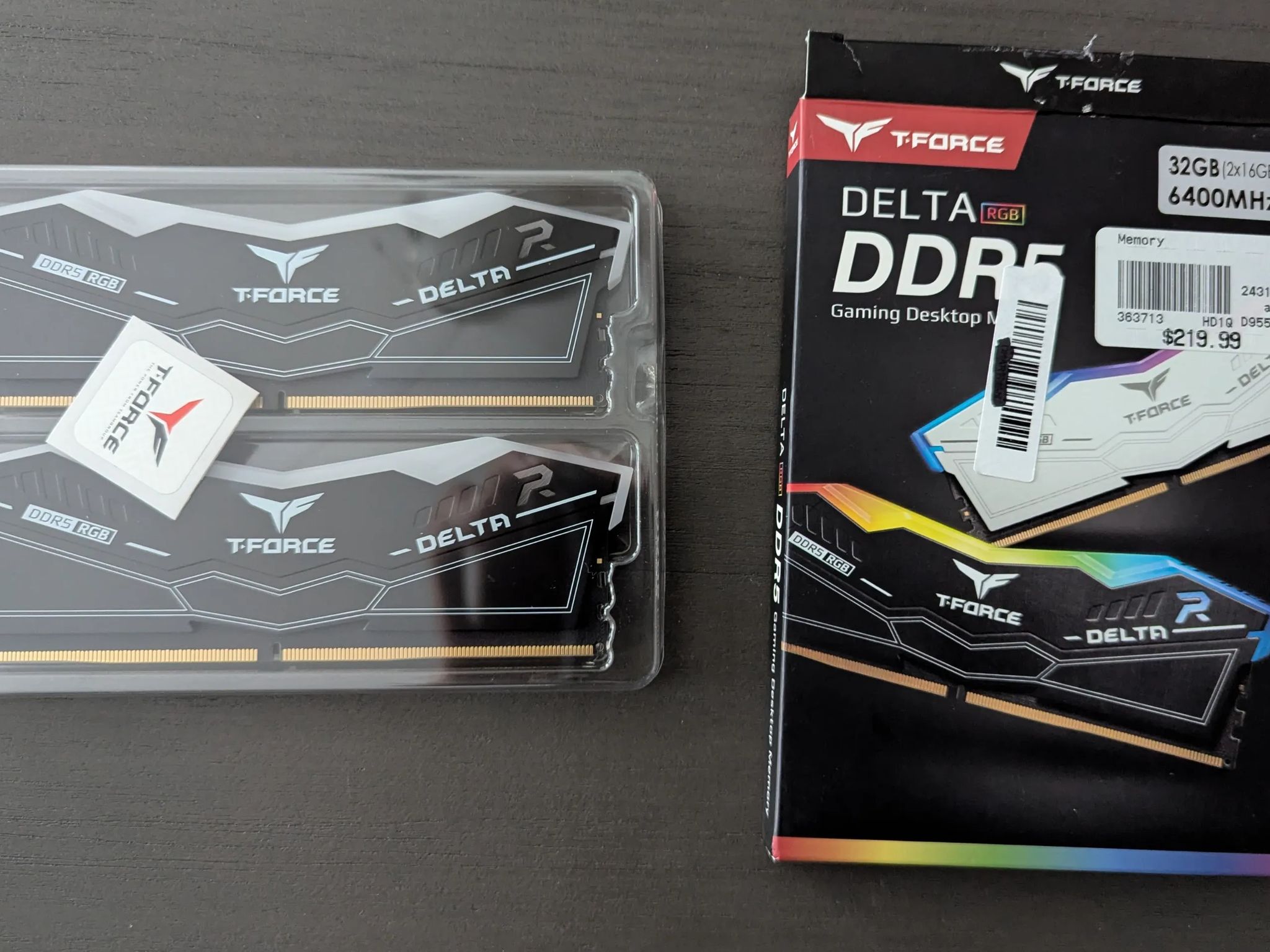 Team T-Force Delta RGB 32GB (2 x 16GB) 288-Pin PC RAM DDR5 6400 (PC5 51200) Desktop Memory