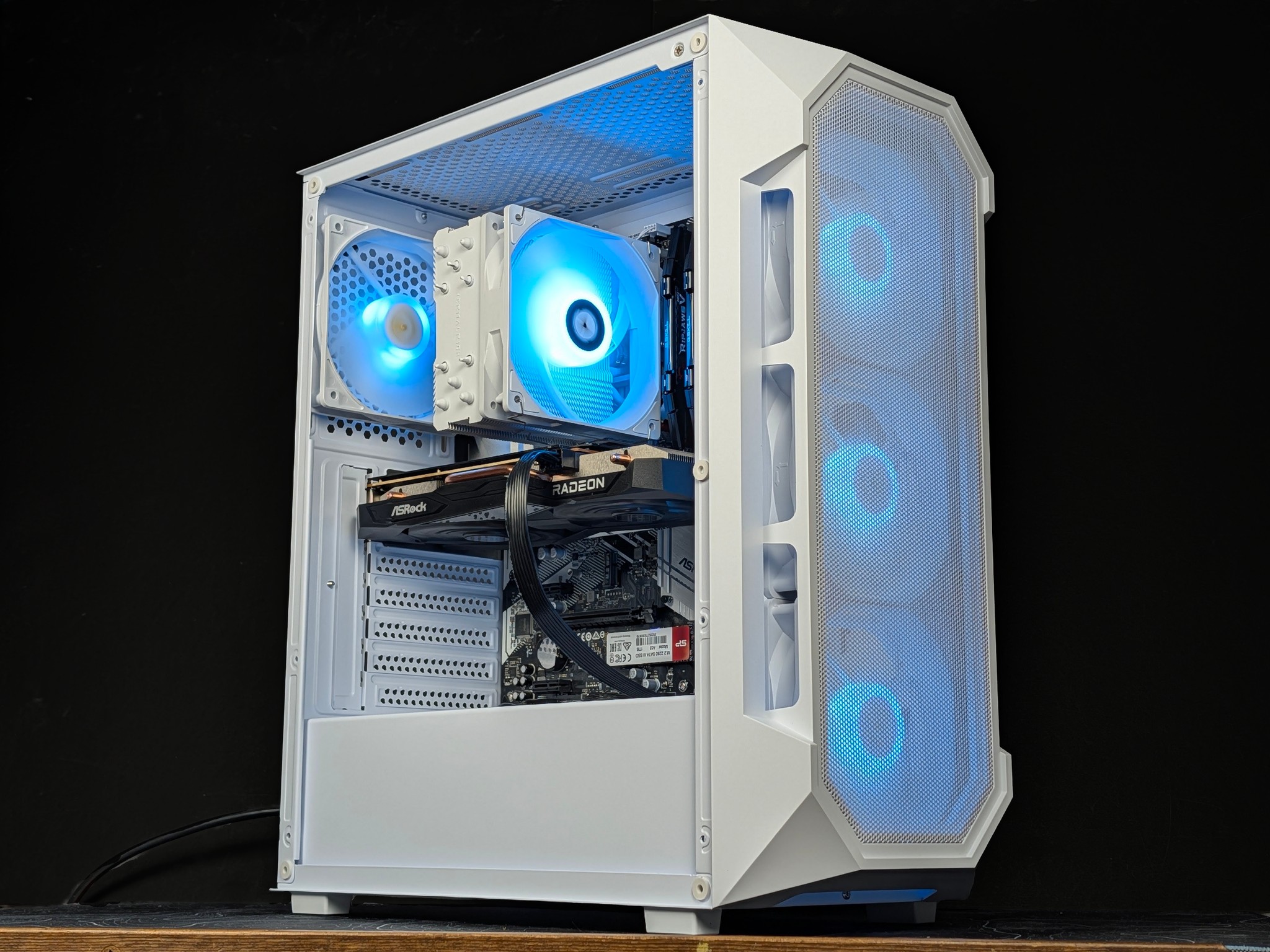 🌕Ryzen 7 3700X | RX 7600 8GB | 16GB DDR4 | 1TB SSD | Gaming PC