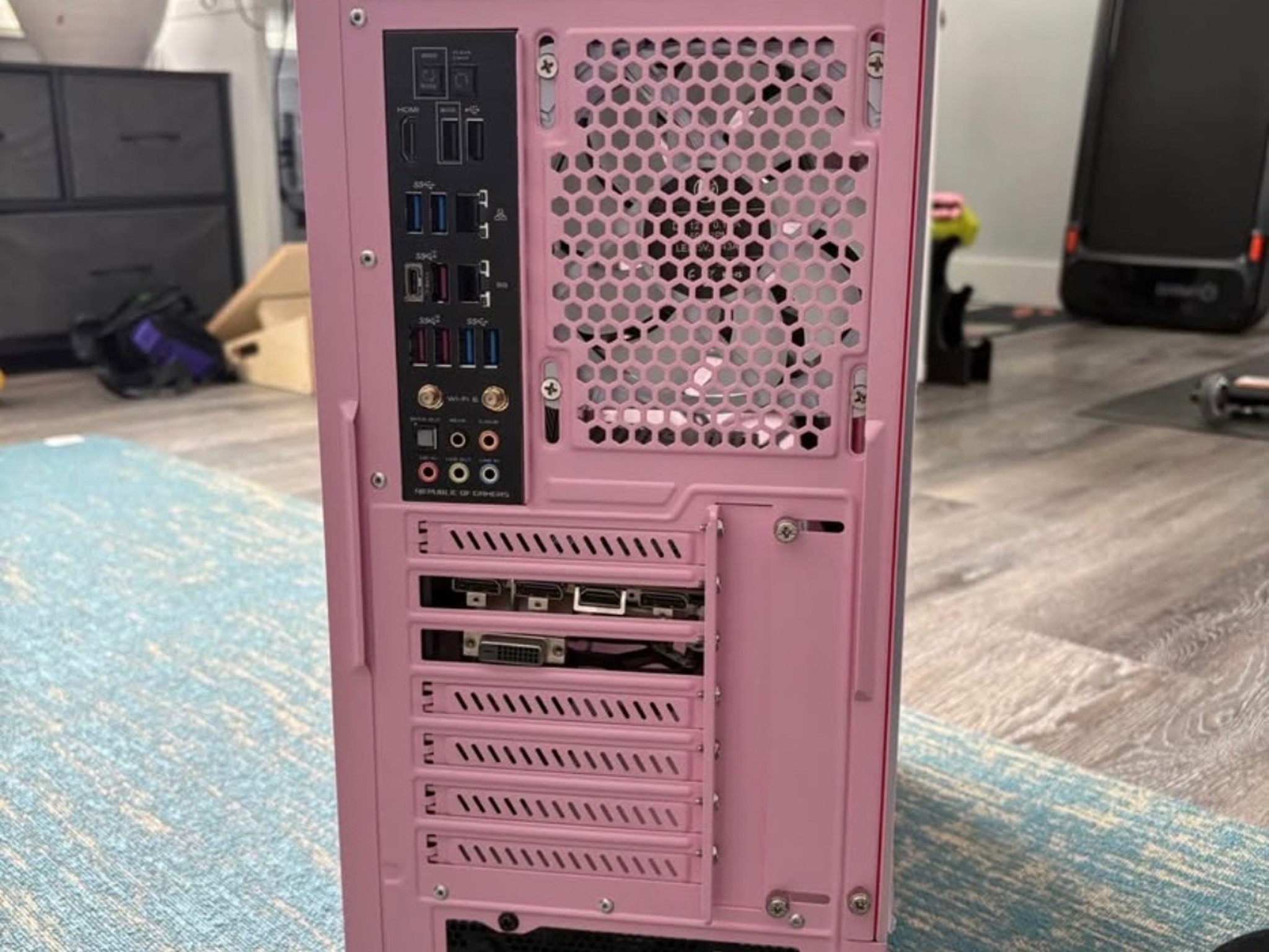 1080Ti and i7-10700K Custom Build 32GB DDR4