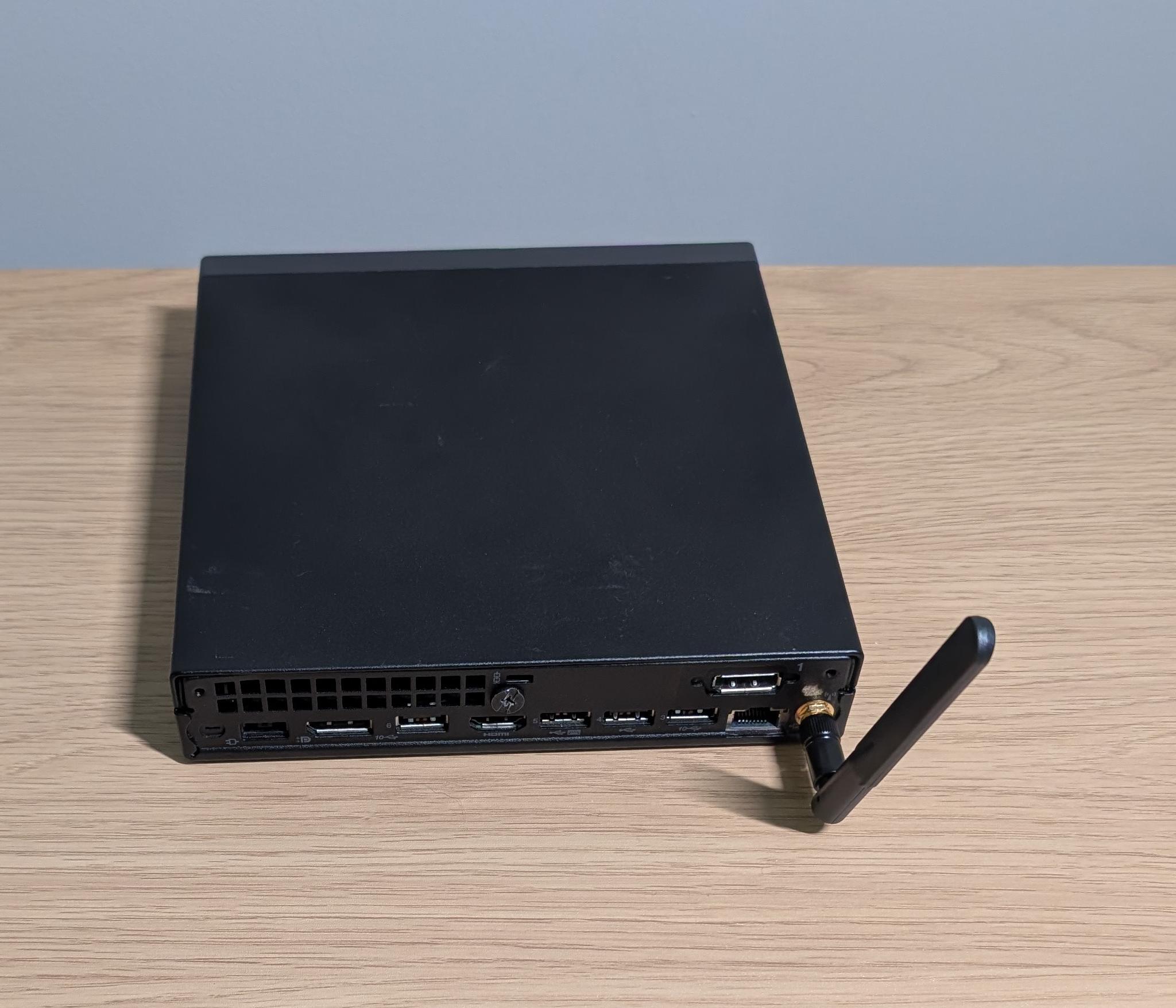 Steambox conversion of Lenovo Thinkcentre NEO, i5, 16GB RAM, 256 GB SSD, running Bazzite