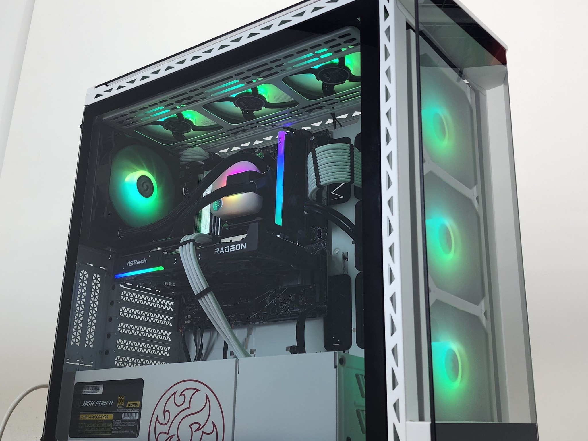 Gaming PC Ryzen 5 9600X 16GB RAM 1TB SSD RX 9060 XT 16GB Windows 11 Computer
