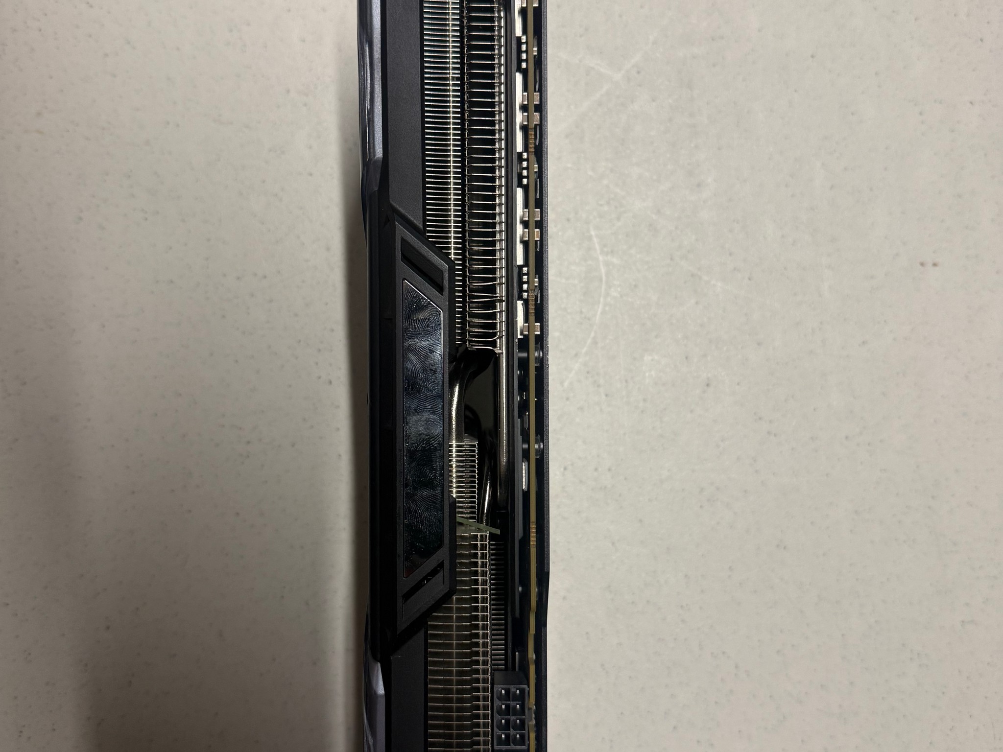 SAPPHIRE NITRO+ Radeon RX VEGA 64