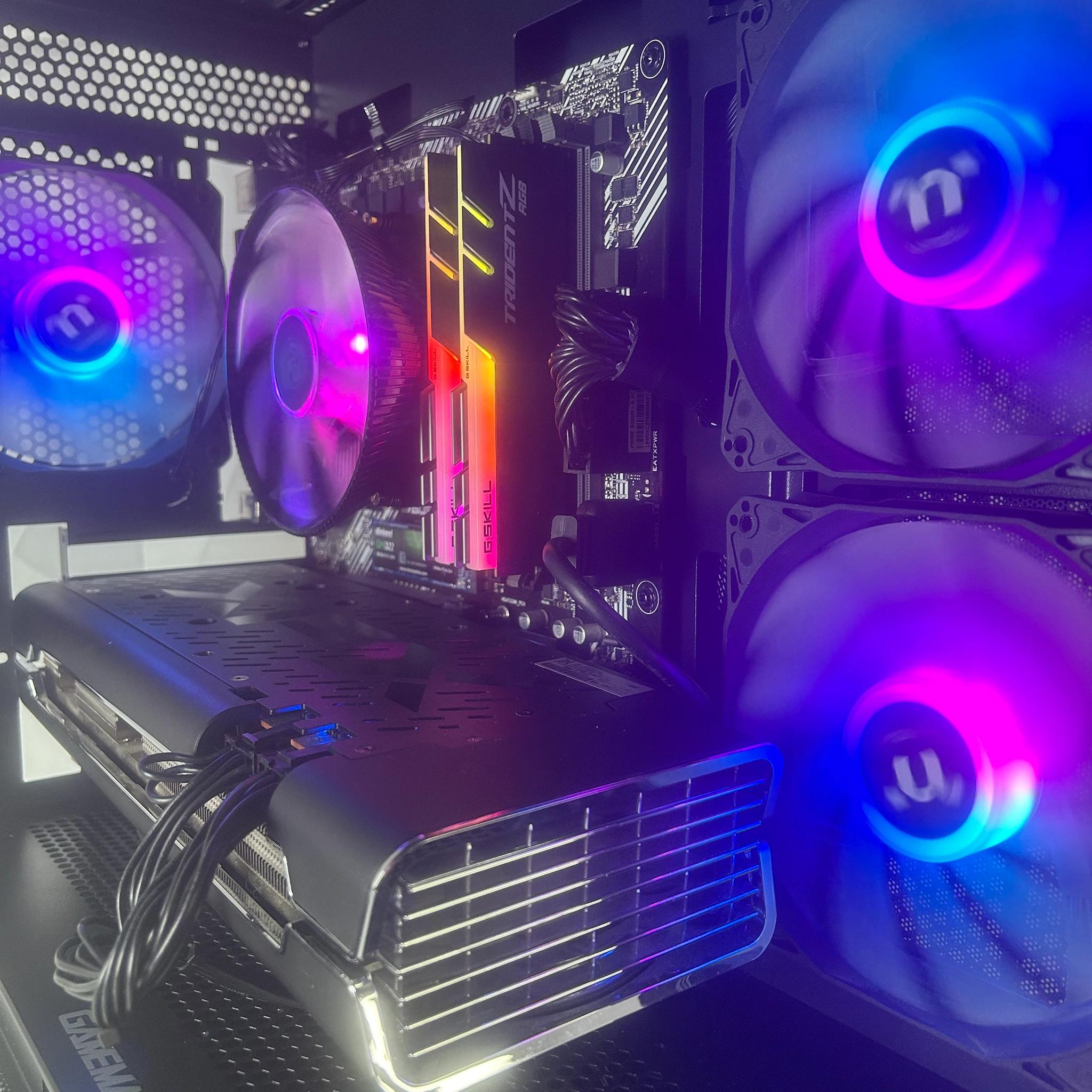 🔥 Ember 🔥 Ryzen 5 3600, RX 5700 XT, 1TB SSD, 16GB Ram