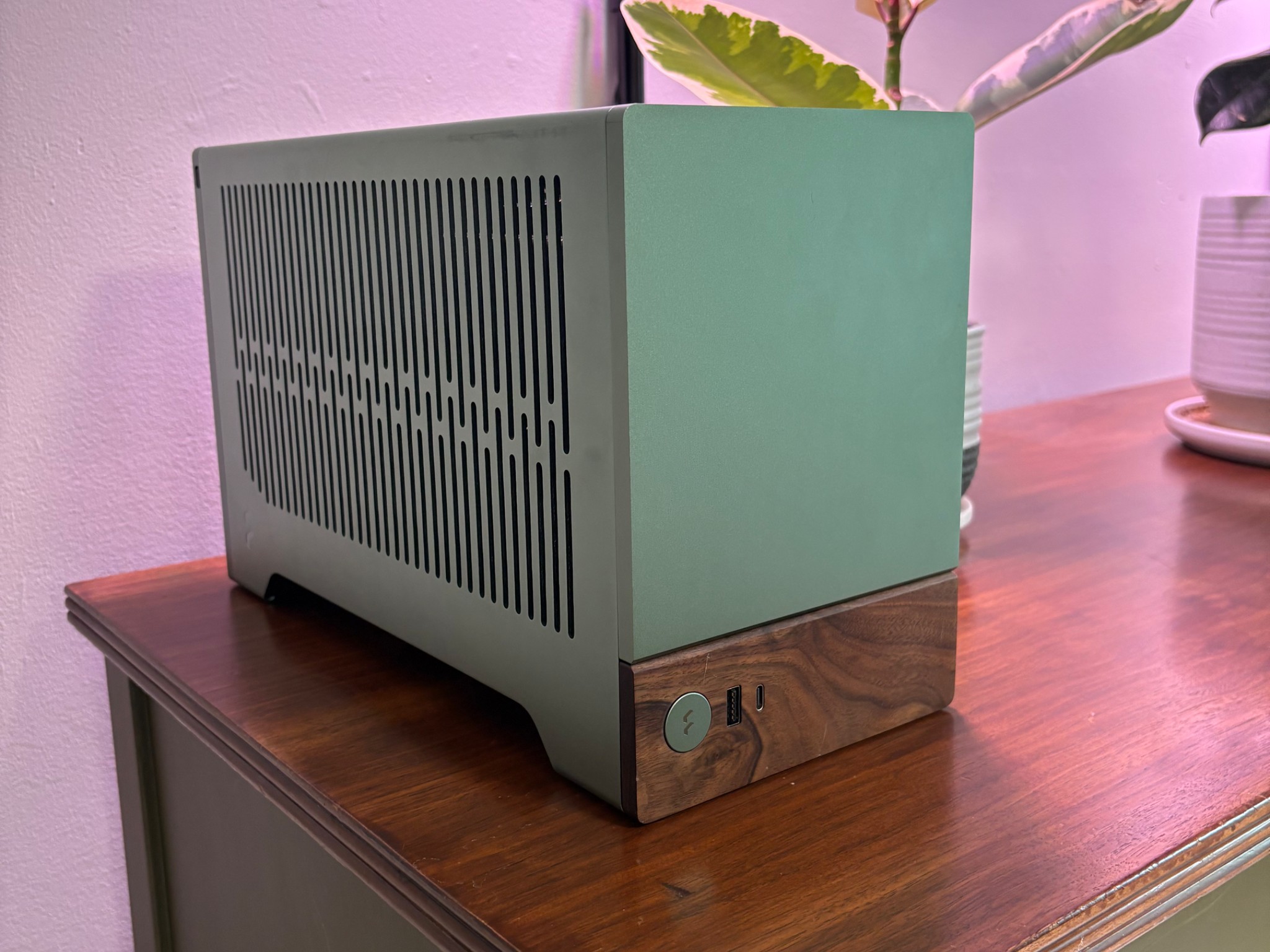 RTX 4070TI | Ryzen 5 7600X3D | 32GB DDR5 | 1TB SSD | 850W Gold PSU | Air Cooler | Fractal Terra