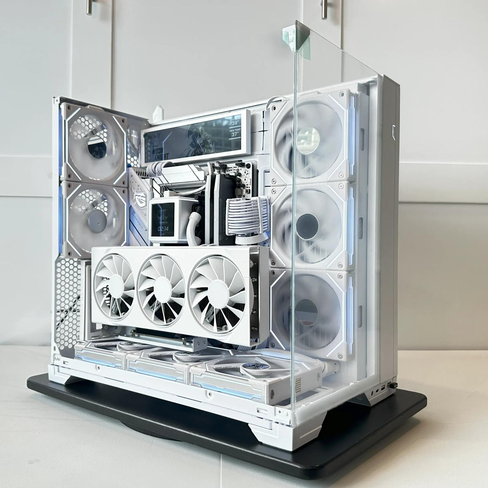 💎New XFX AMD Radeon RX 9070 XT Swift White w/ AMD Ryzen 9800X3D/ 32GB RAM/ 2TB NVME 💎