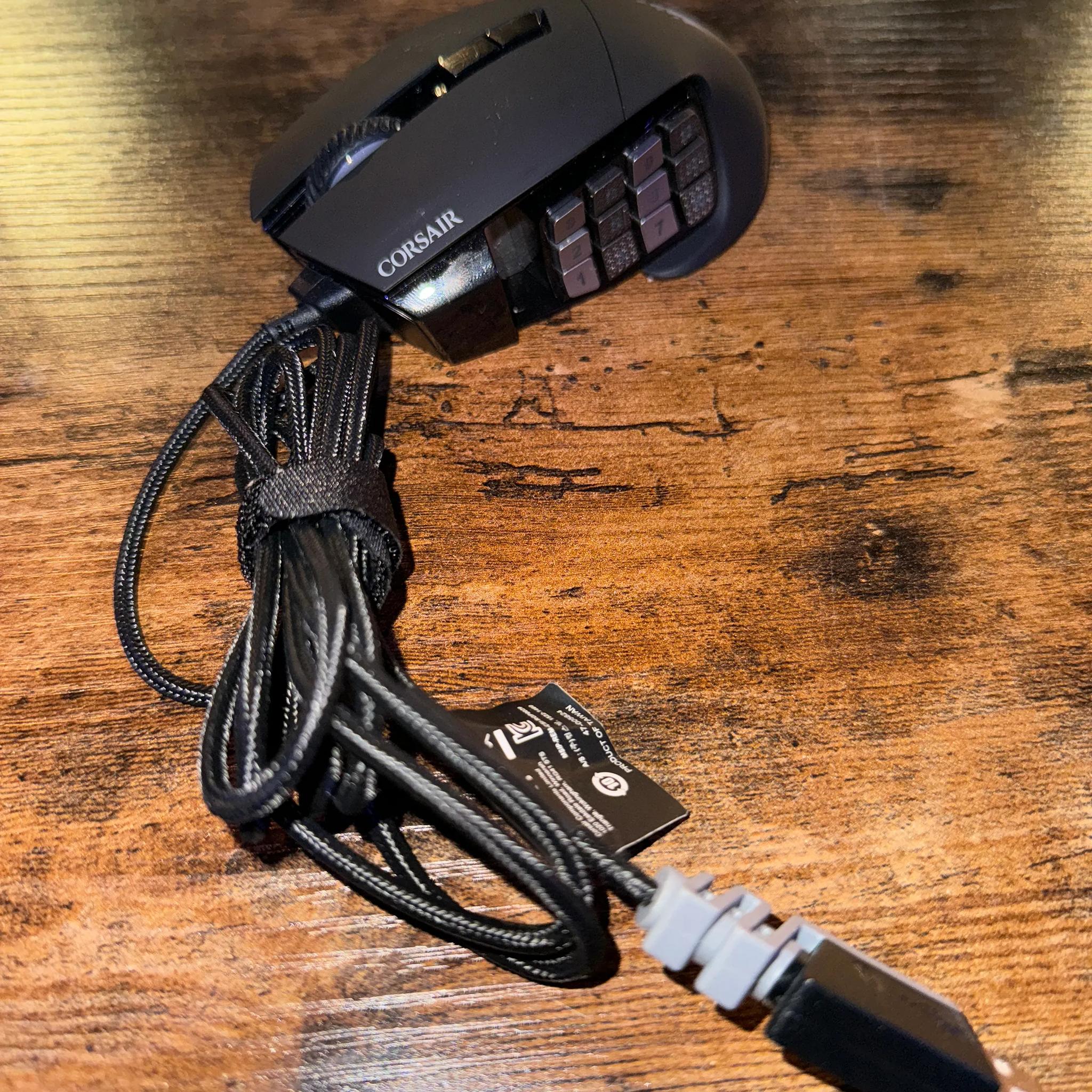 Corsair SCIMITAR RGB ELITE Optical Gaming Mouse - Lightly Used, Excellent Condition (No Box)