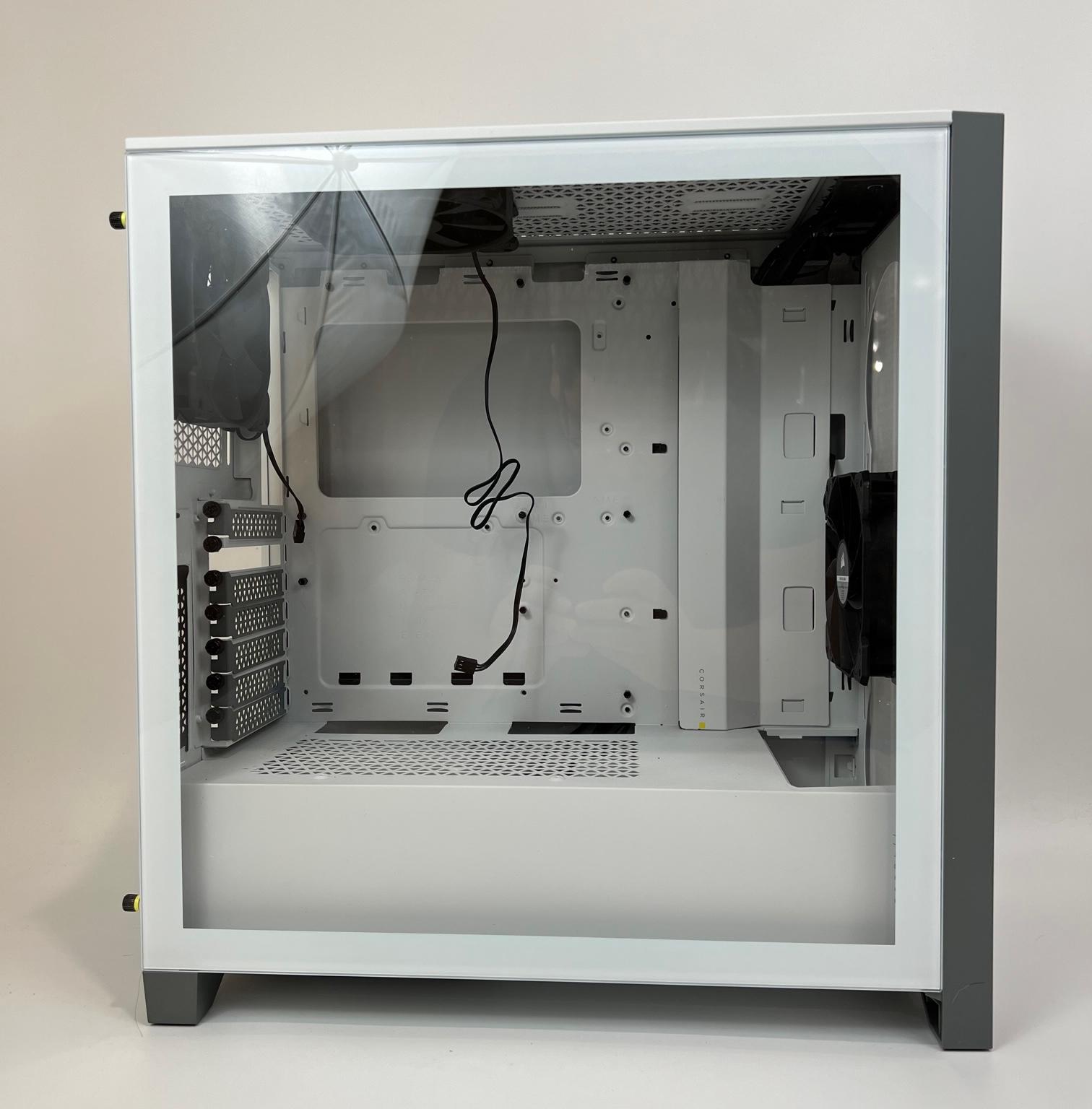 Corsair 4000D Airflow White Steel / Tempered Glass ATX Mid Tower Computer Case