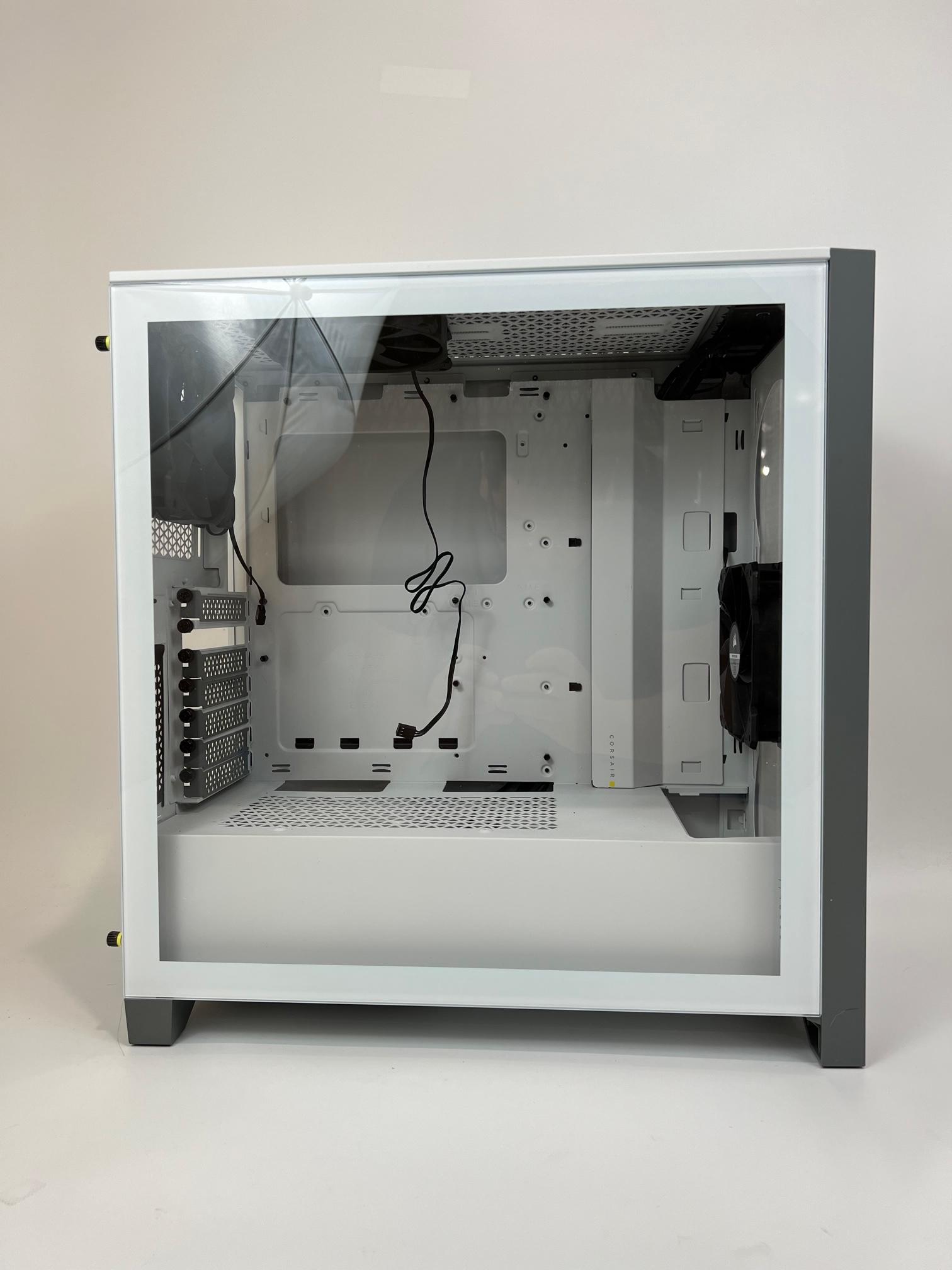 Corsair 4000D Airflow White Steel / Tempered Glass ATX Mid Tower Computer Case