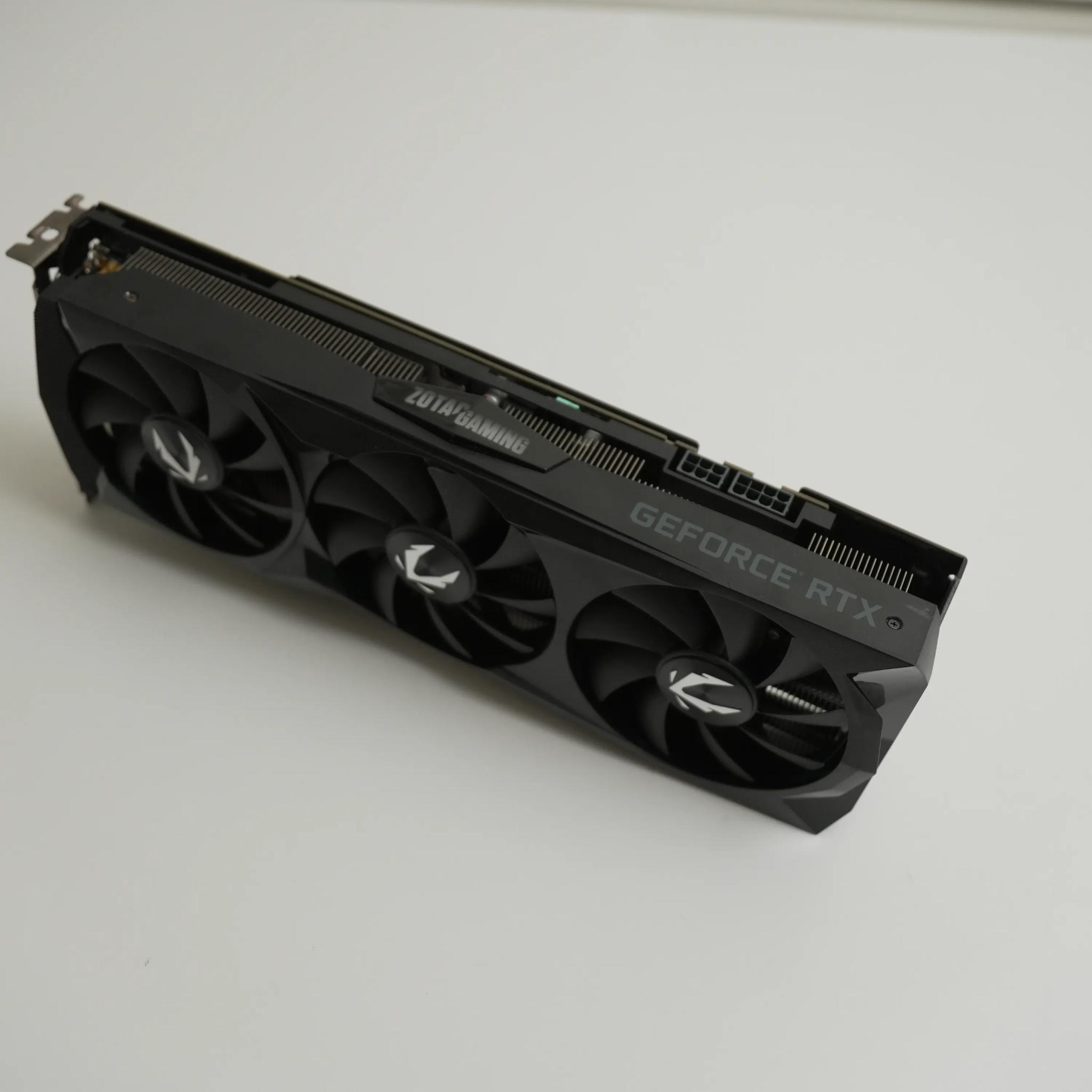 ZOTAC Gaming GeForce RTX 2070 AMP Extreme | Gaming Graphics Card