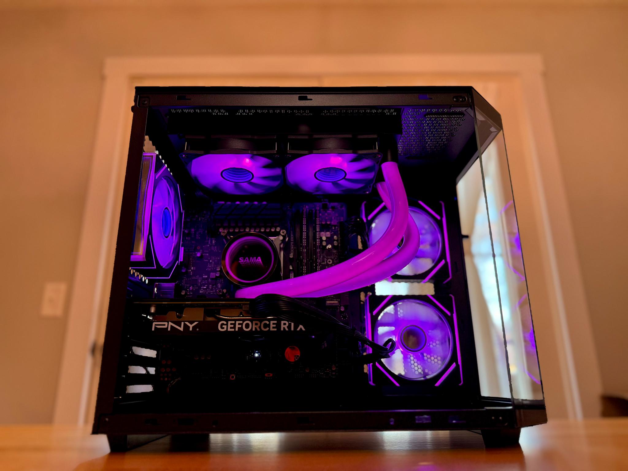 🐜▪️| RTX 4060 8gb, i7 7740x, 32gb Ram, 1tb SSD, WiFi Equipped ARGB Gaming PC