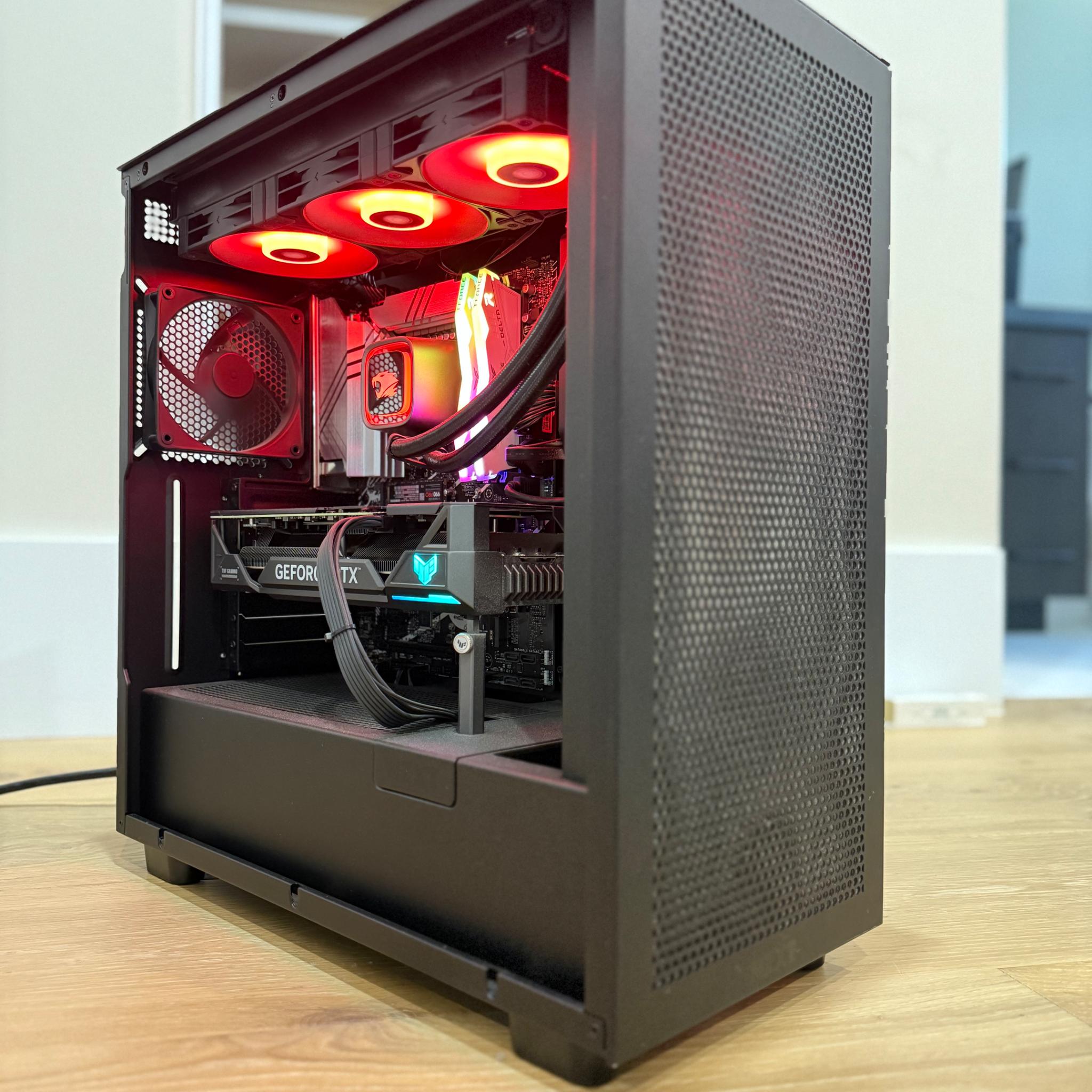 Intel i7-14700KF | RTX 4070 Ti | 32GB DDR5 | 3TB NVMe | NZXT H7