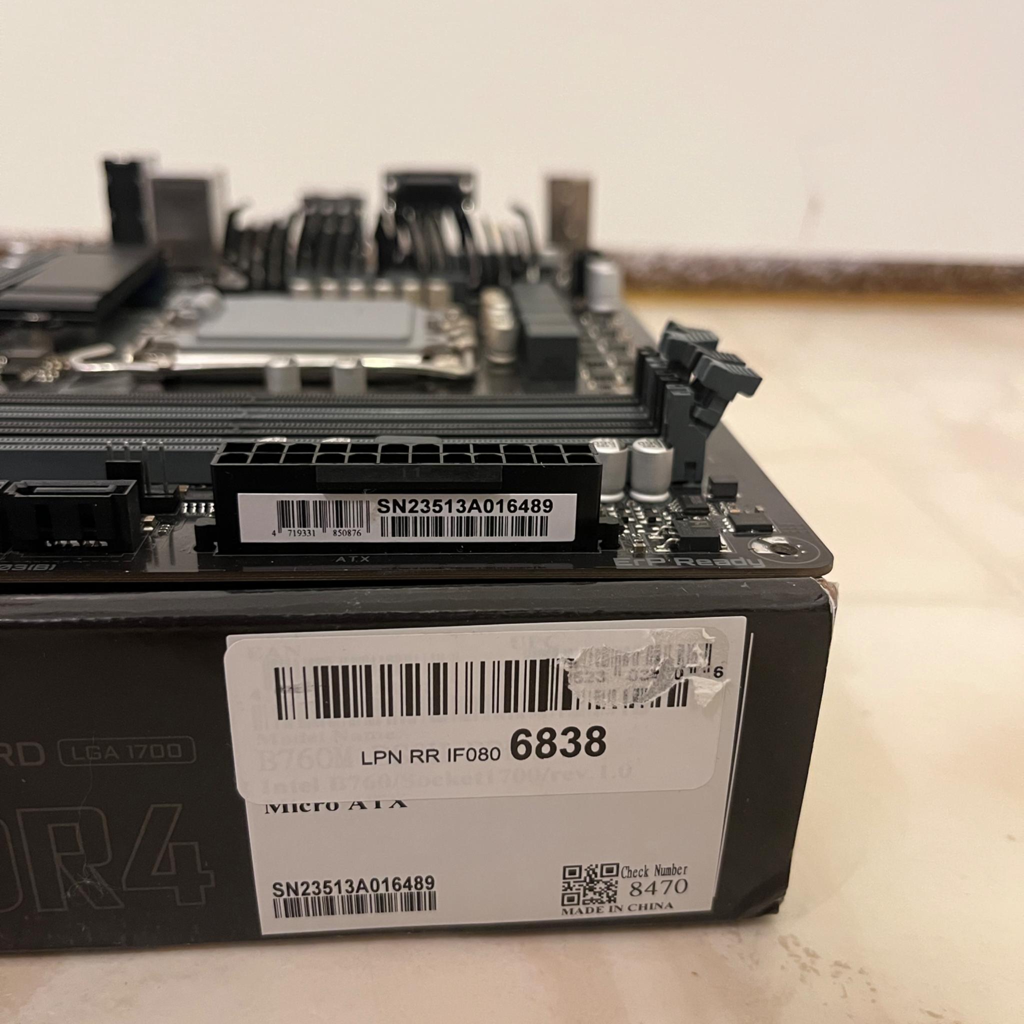 GIGABYTE B760M DS3H DDR4 (LGA 1700/ Intel/ B760/ M-ATX/ DDR4/ Dual M.2/ PCIe 4.0)